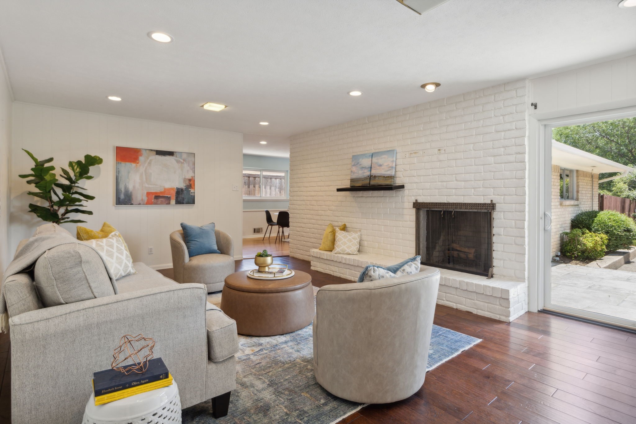 13310 Rolling Hills Lane