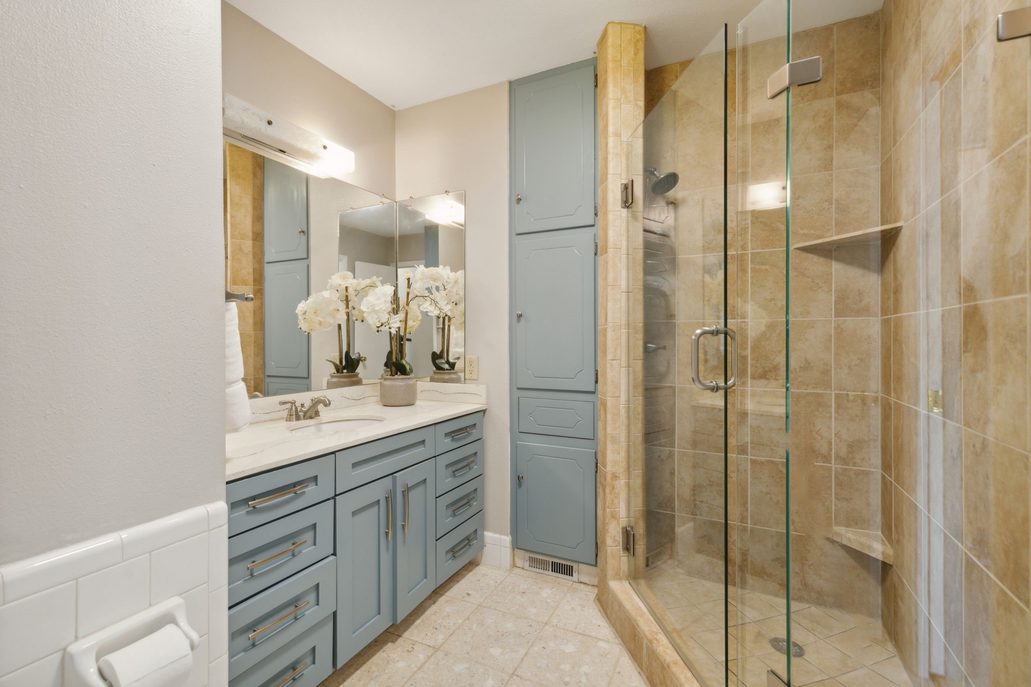 13310 Rolling Hills Lane