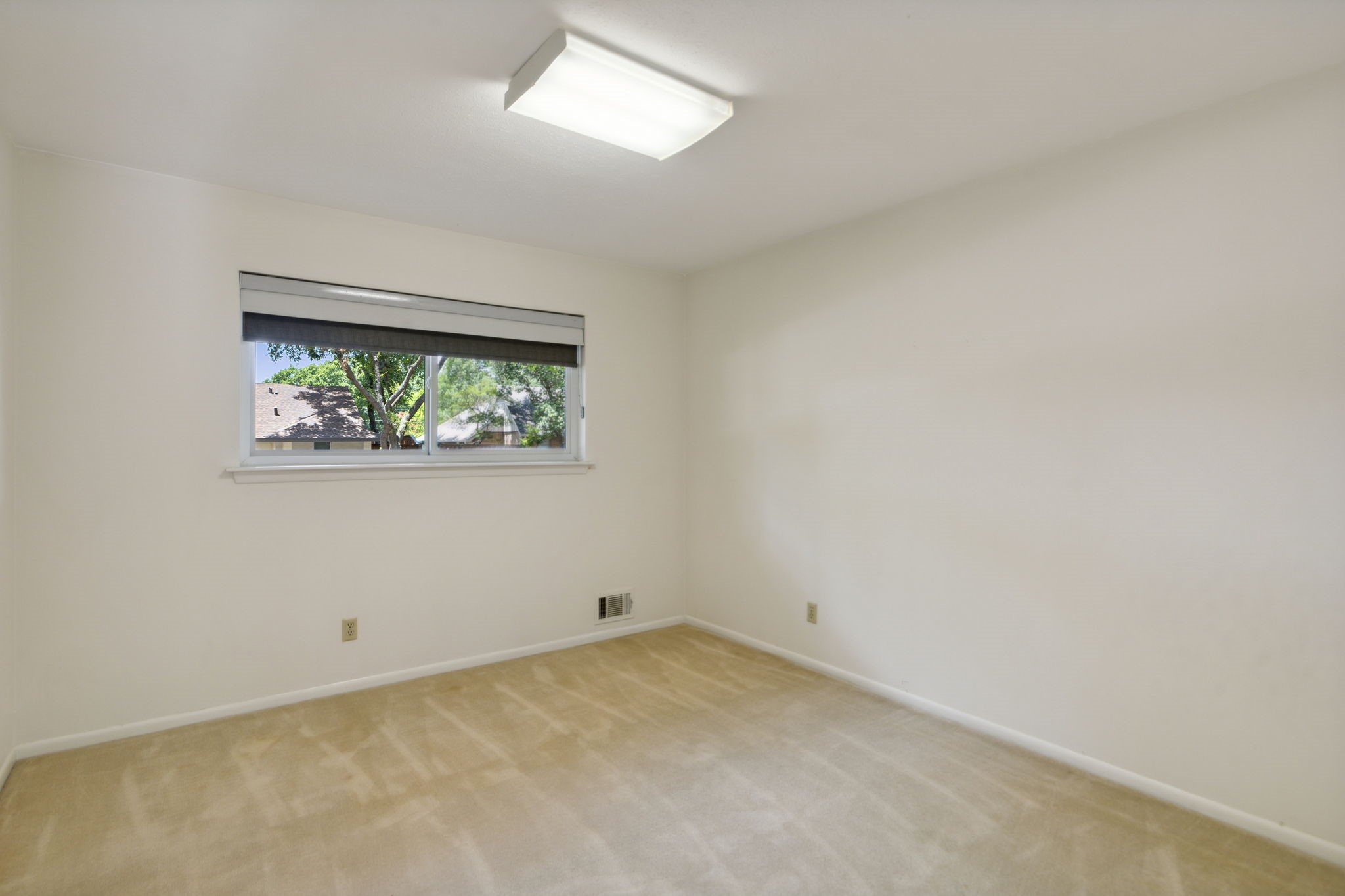 13310 Rolling Hills Lane