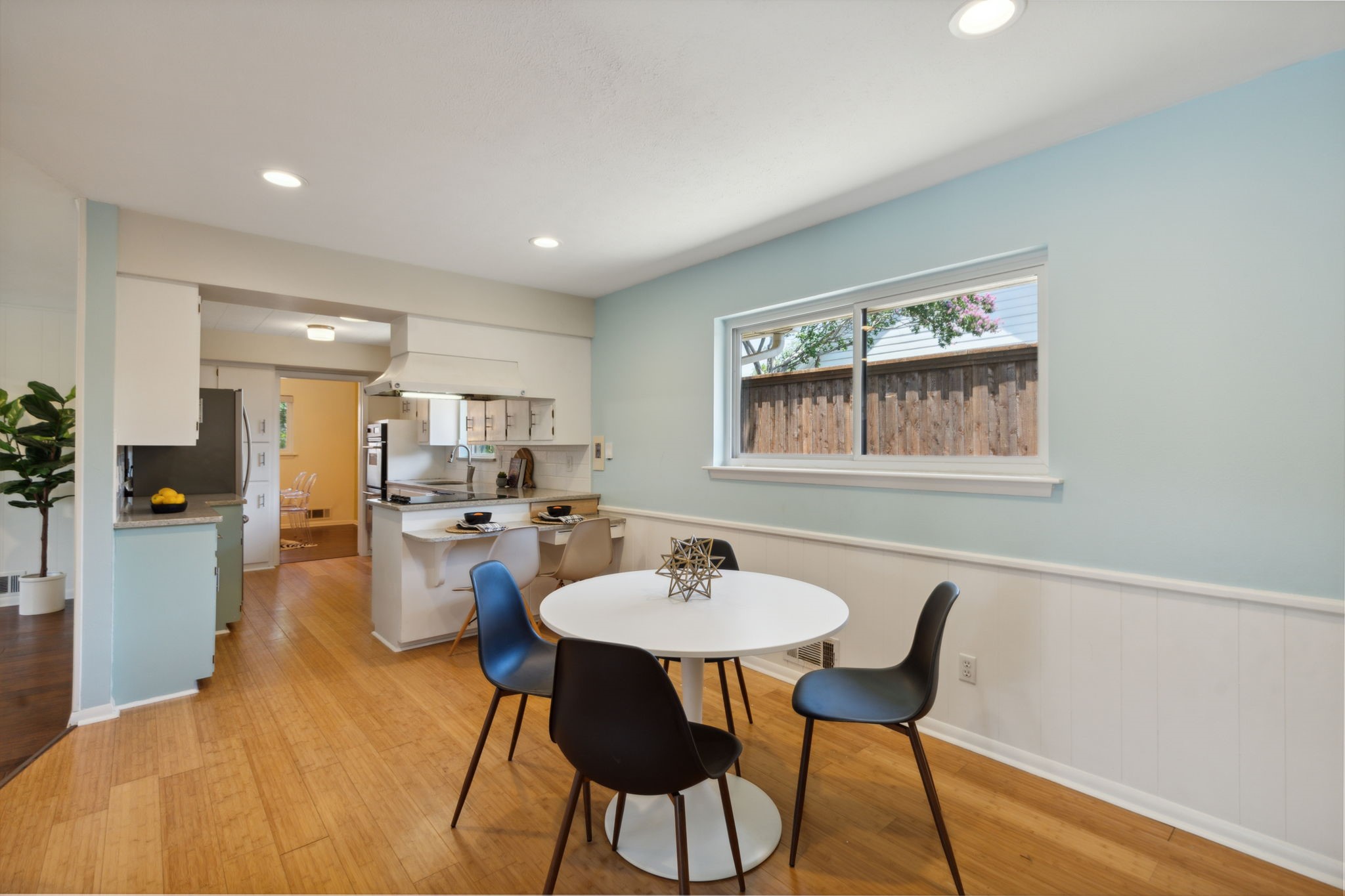 13310 Rolling Hills Lane
