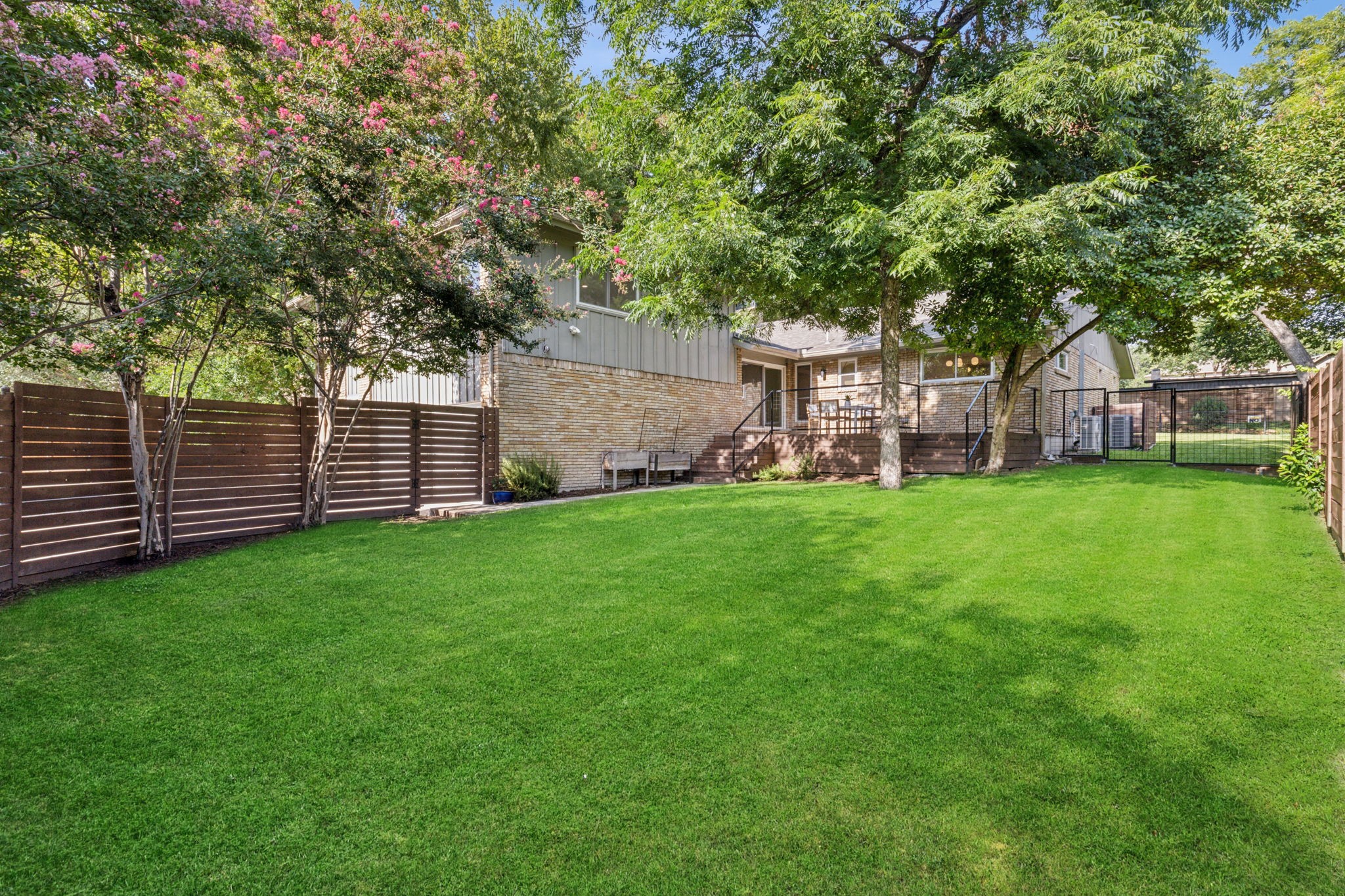 9809 Larchcrest Drive