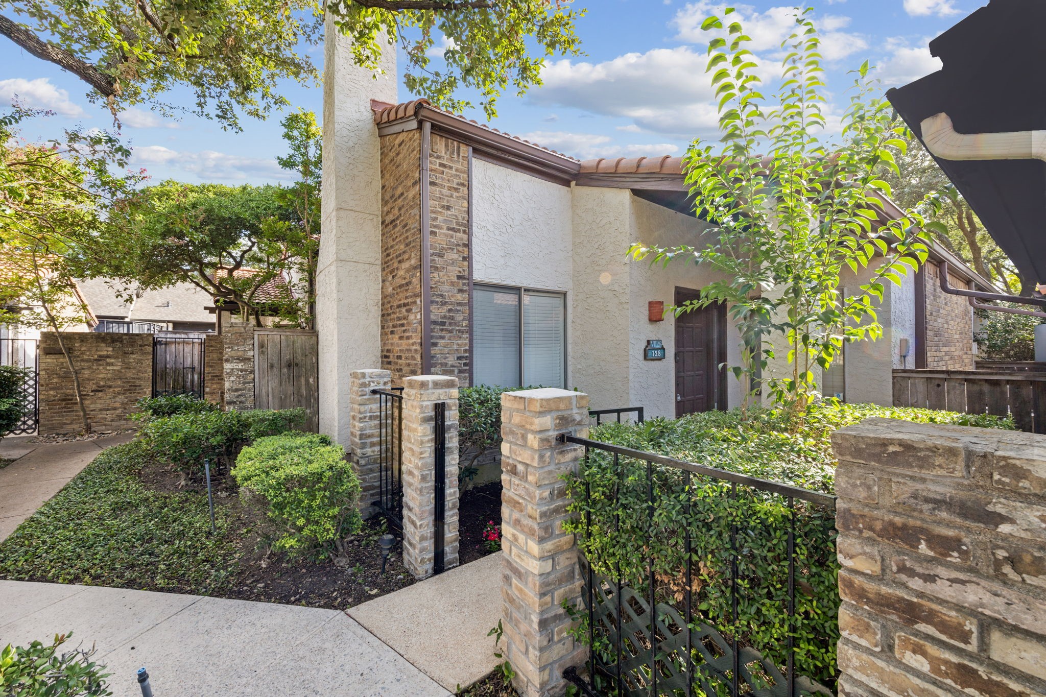18040 Midway Road 128