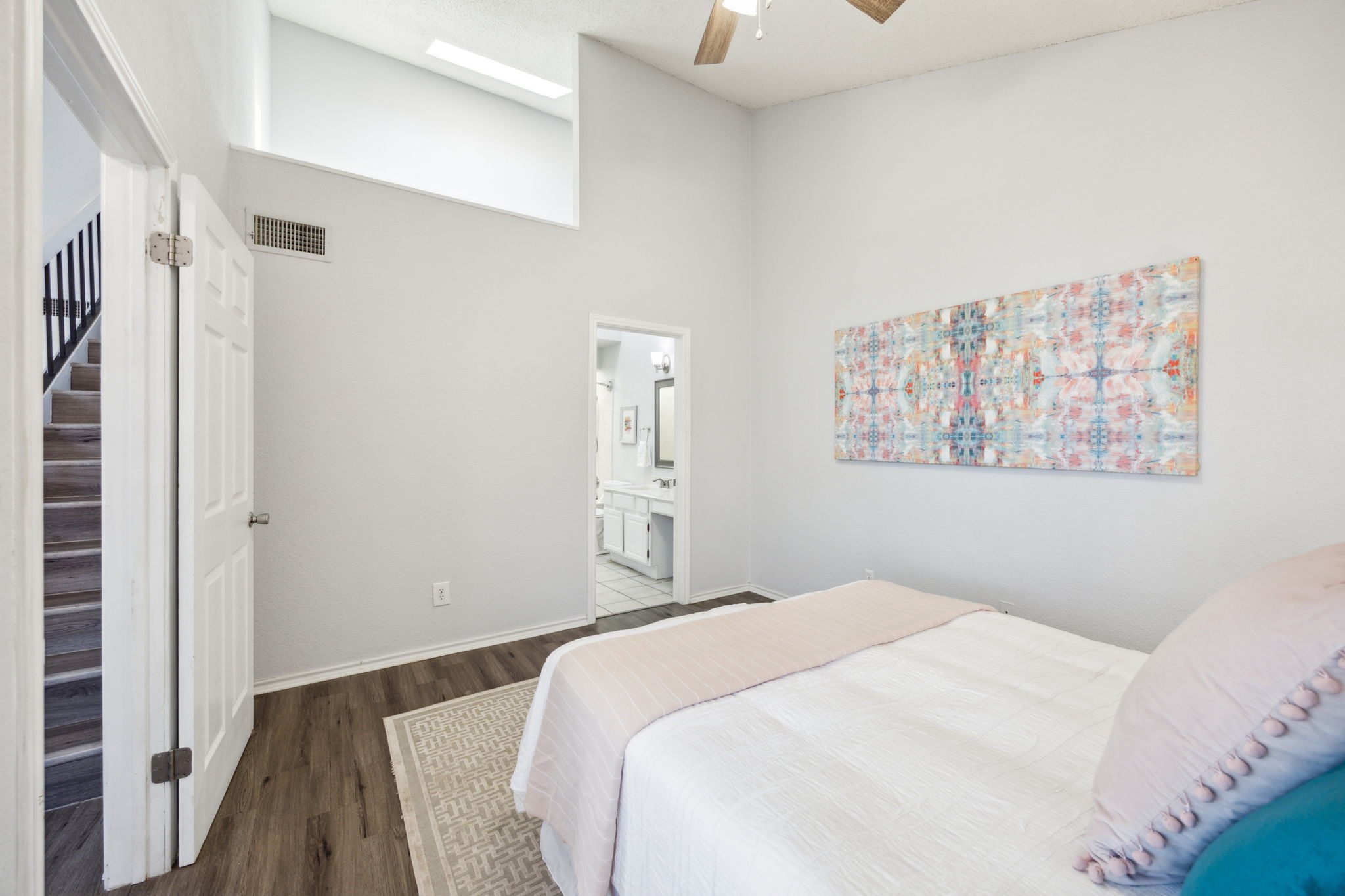 18040 Midway Road 128