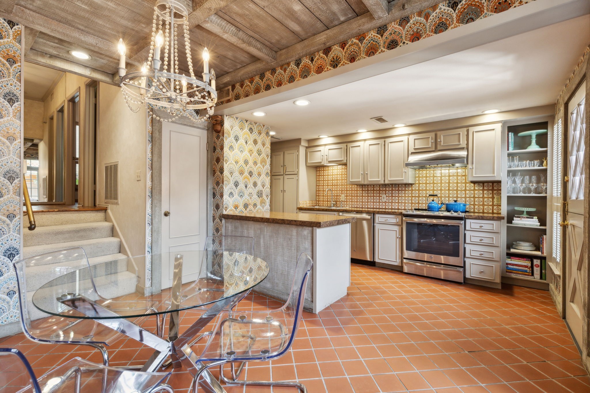 3327 Prescott Avenue