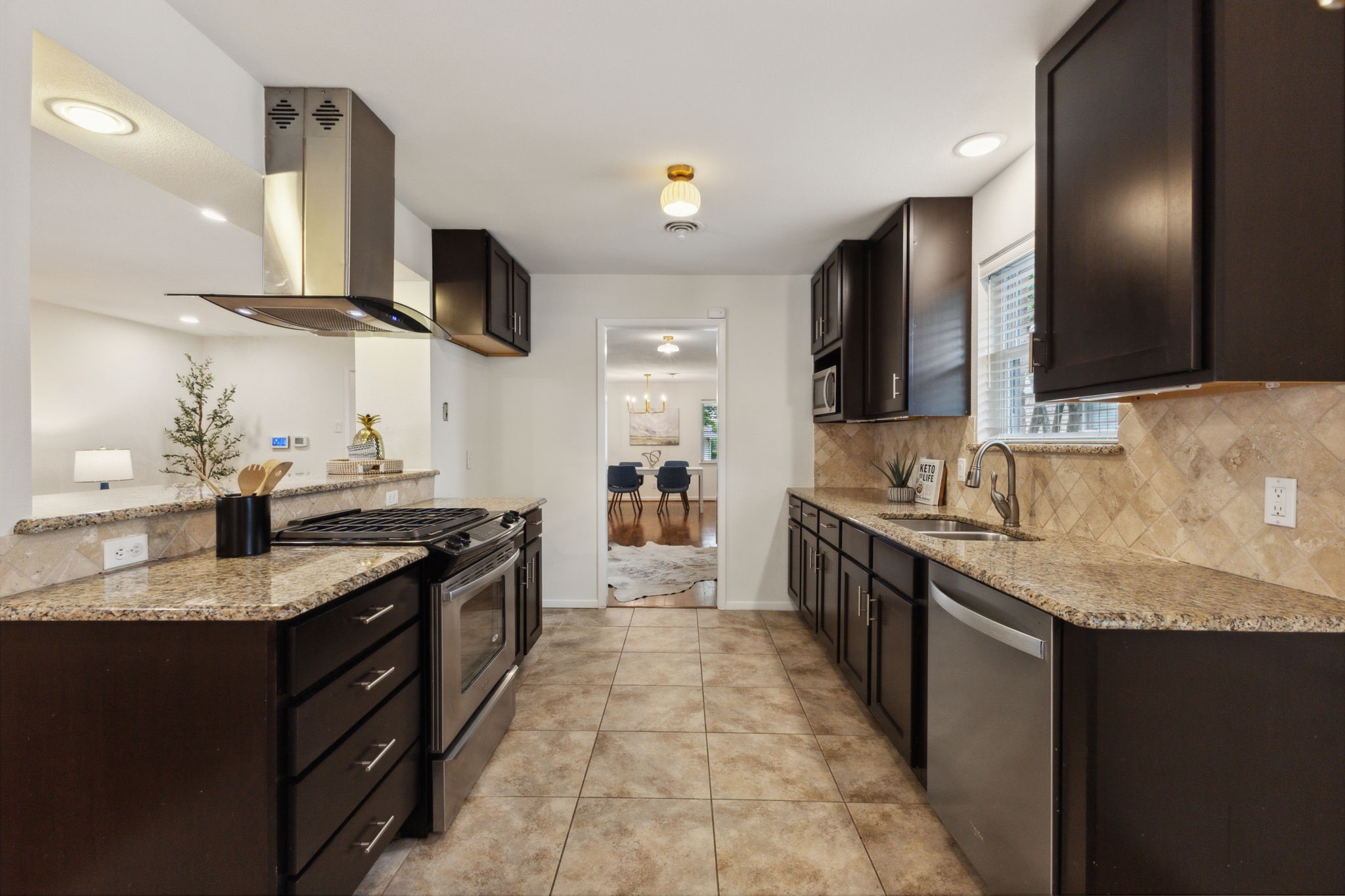 10229 Chesterton Drive