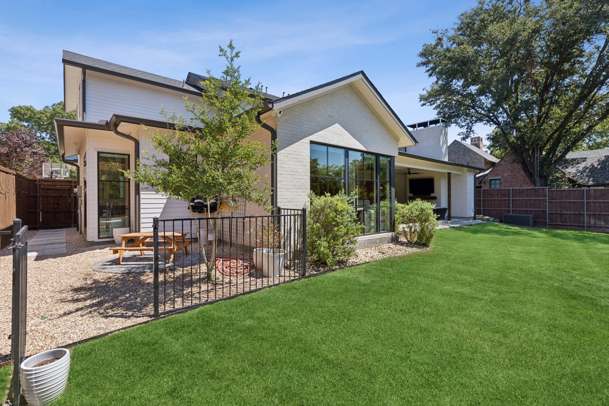 9330 Shoreview Road