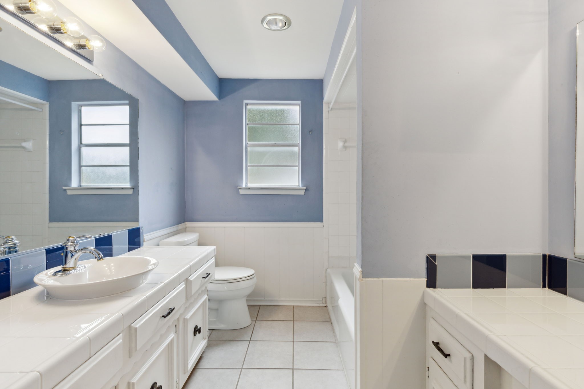 9623 Fallbrook Drive