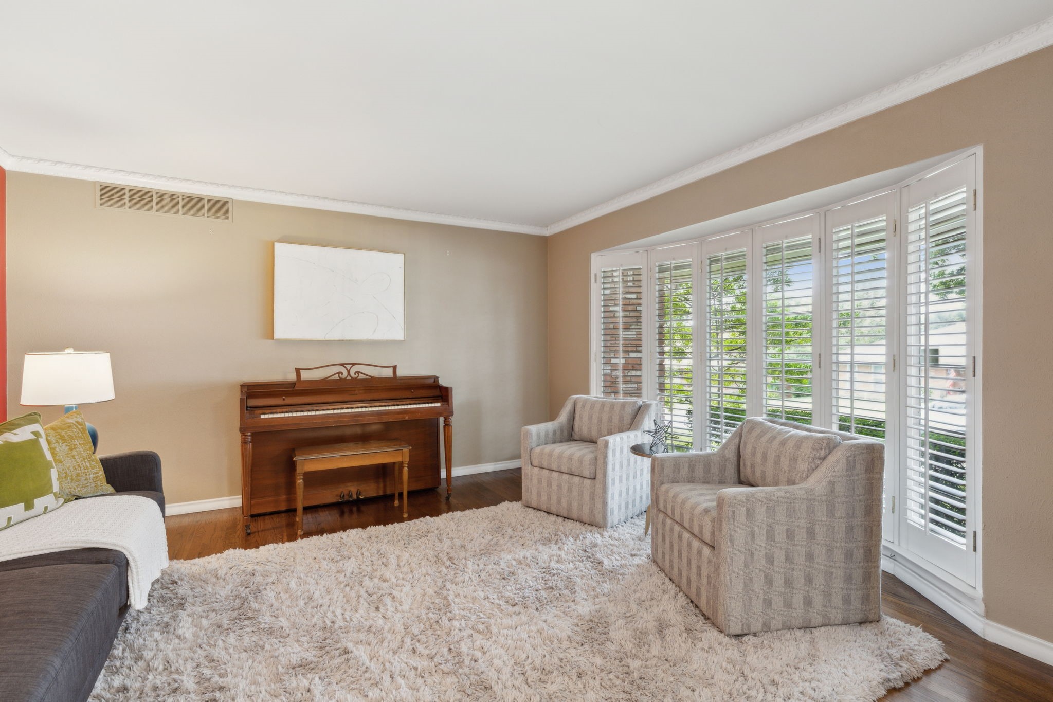 9623 Fallbrook Drive