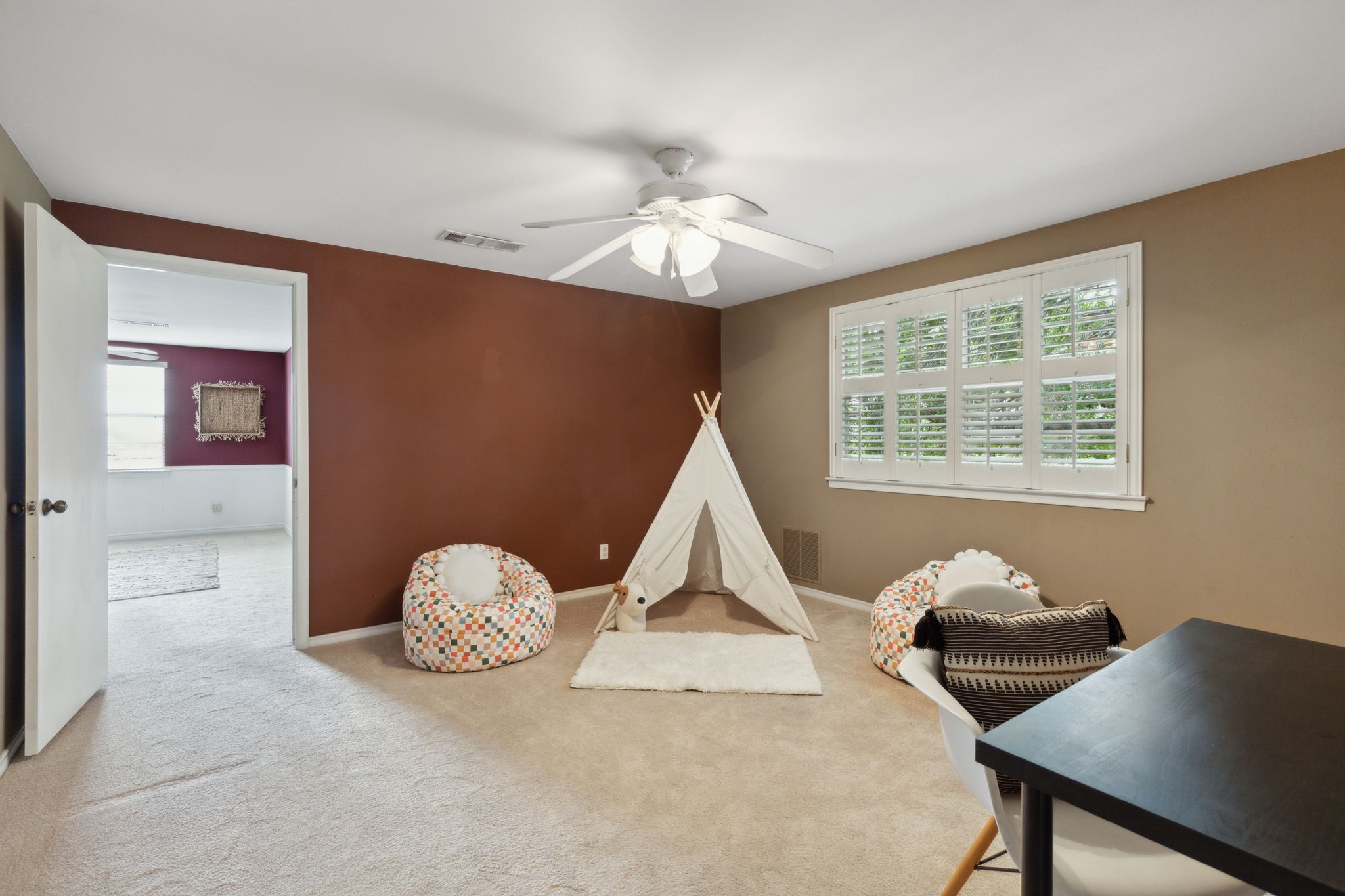 9623 Fallbrook Drive