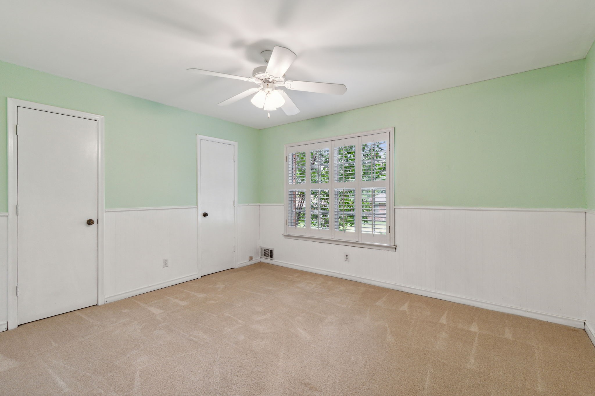 9623 Fallbrook Drive