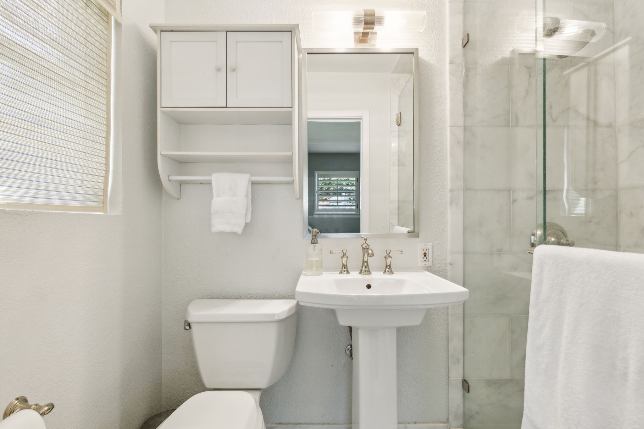 10010 Lanshire Drive