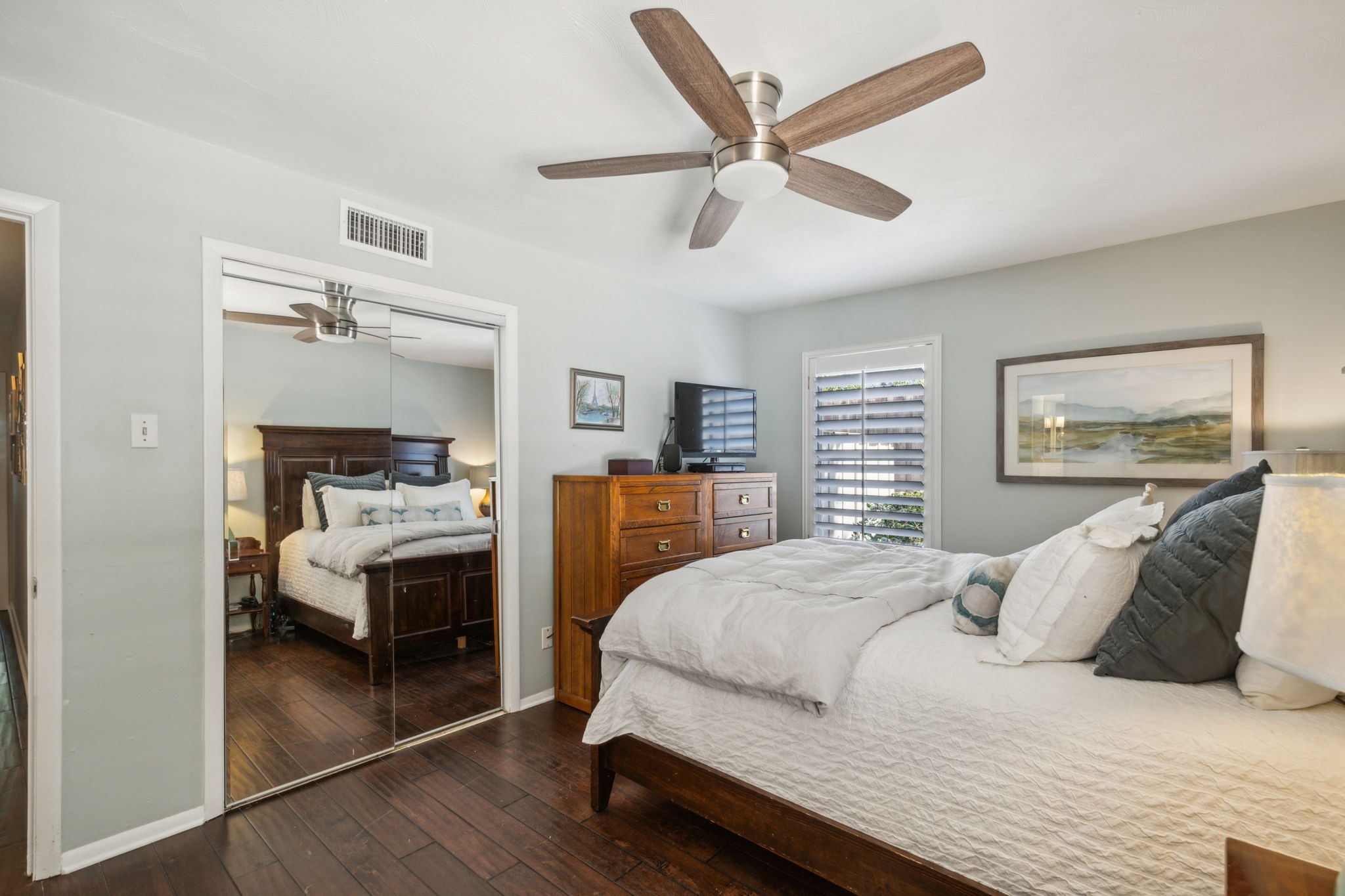 10010 Lanshire Drive