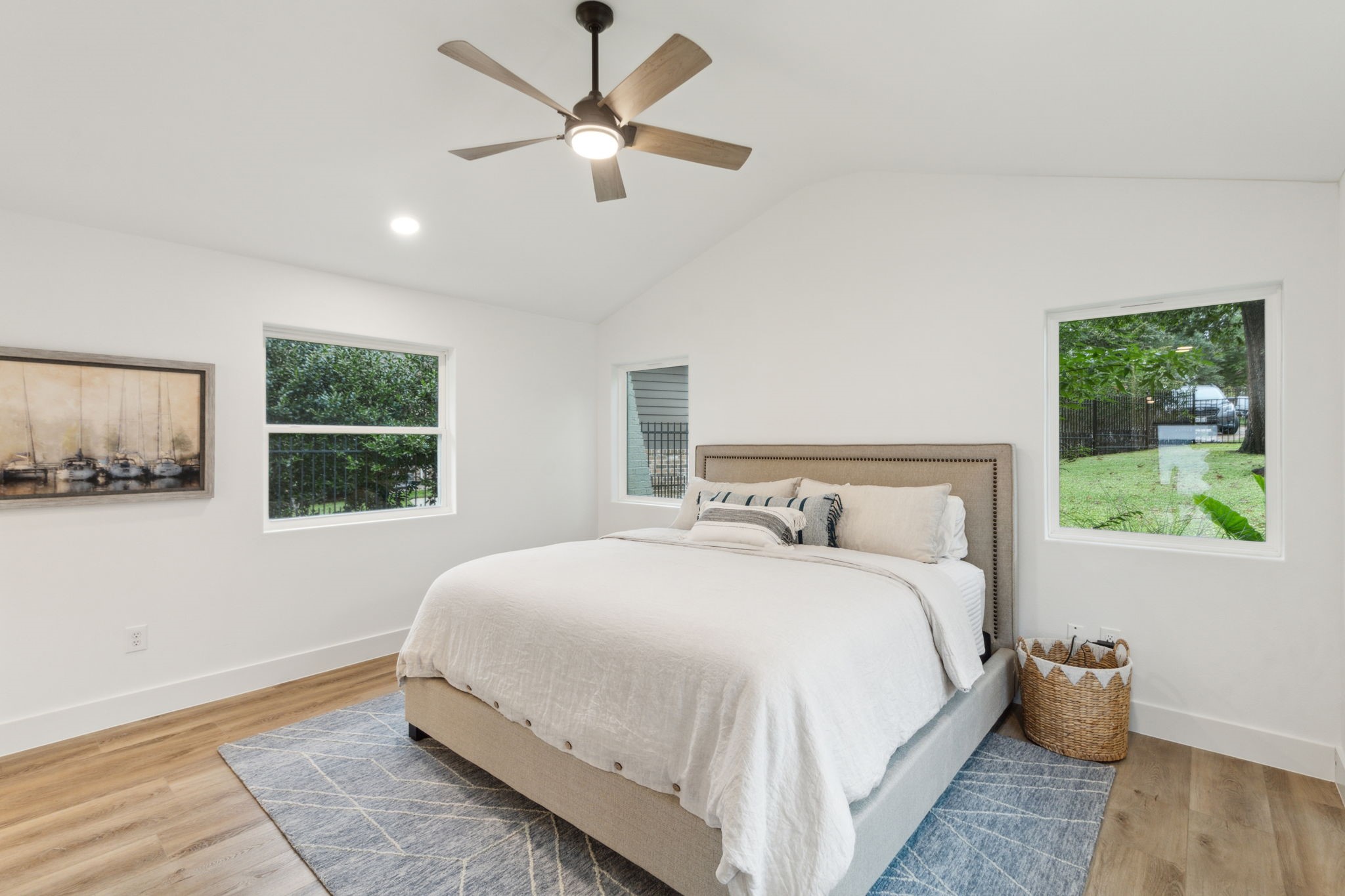 115 Bluewater Circle