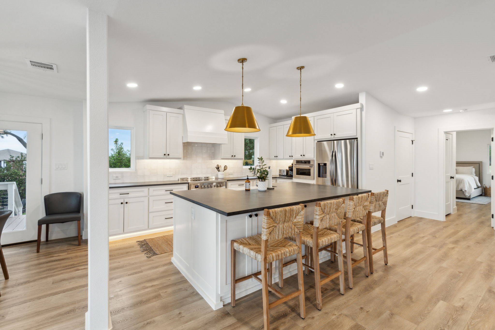 115 Bluewater Circle