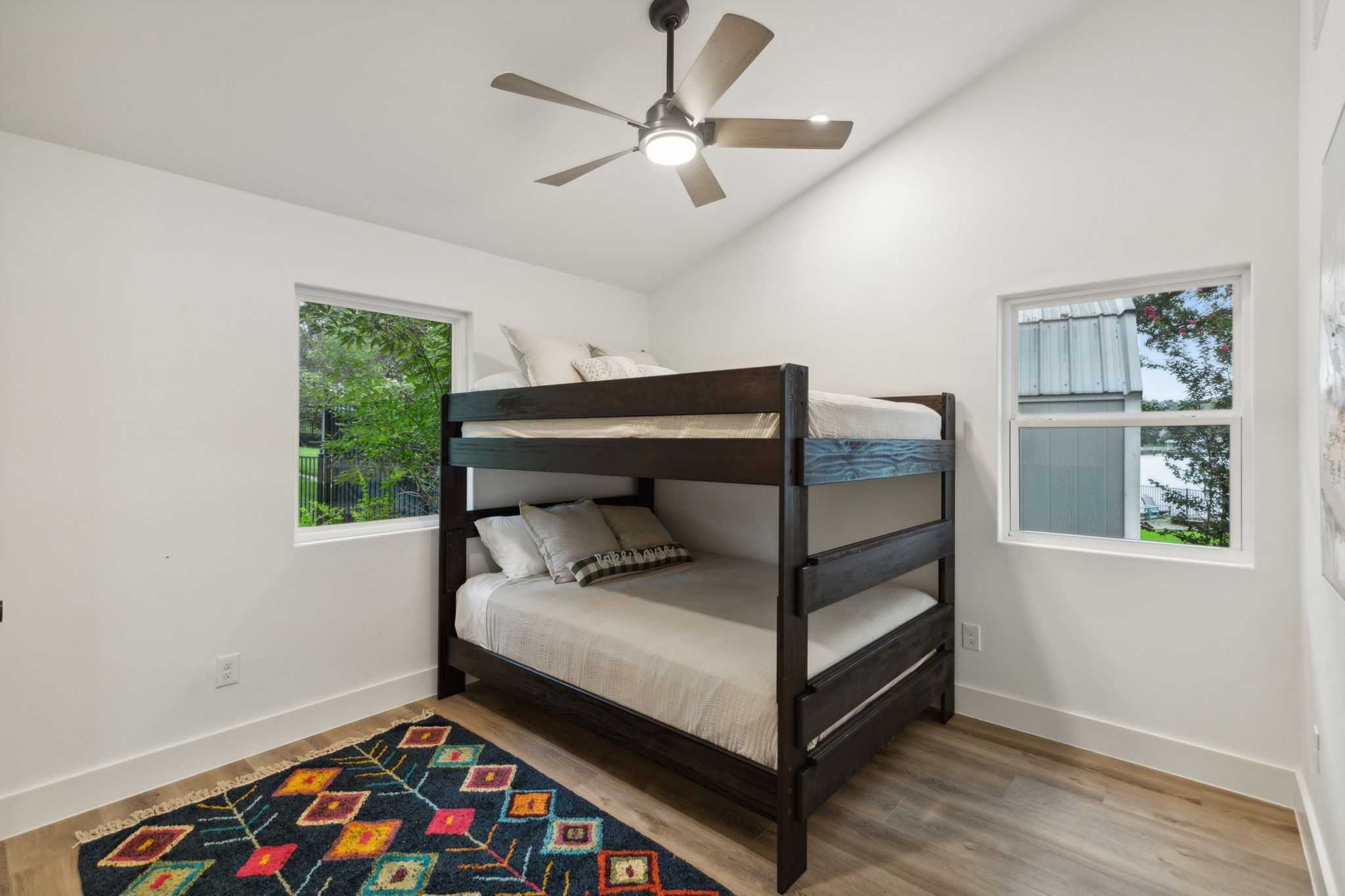 115 Bluewater Circle