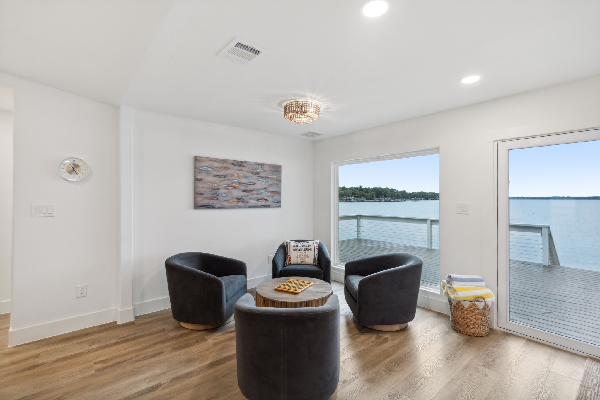 115 Bluewater Circle