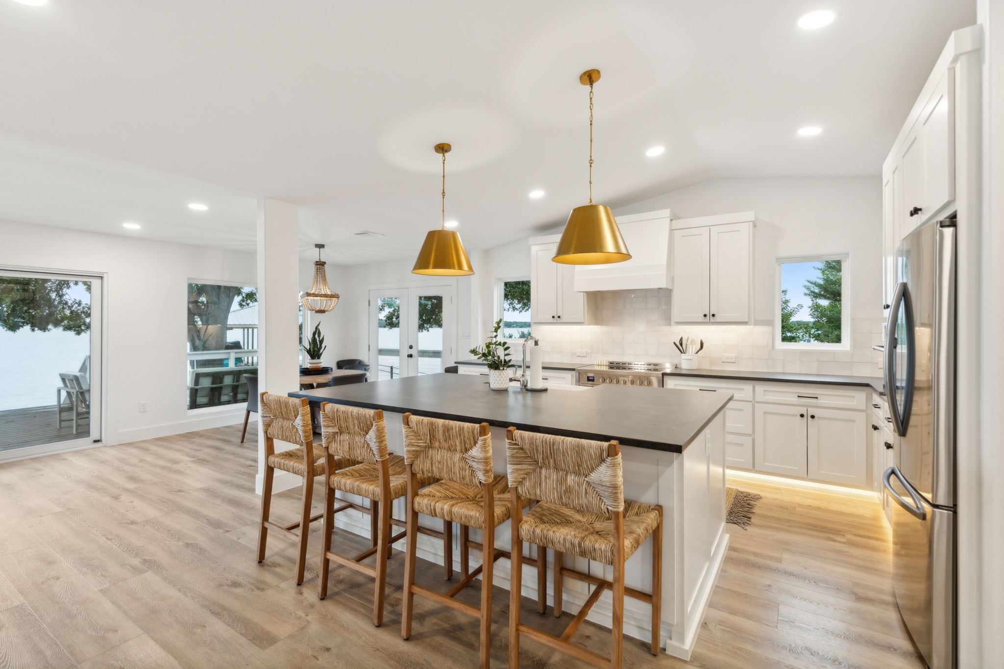 115 Bluewater Circle