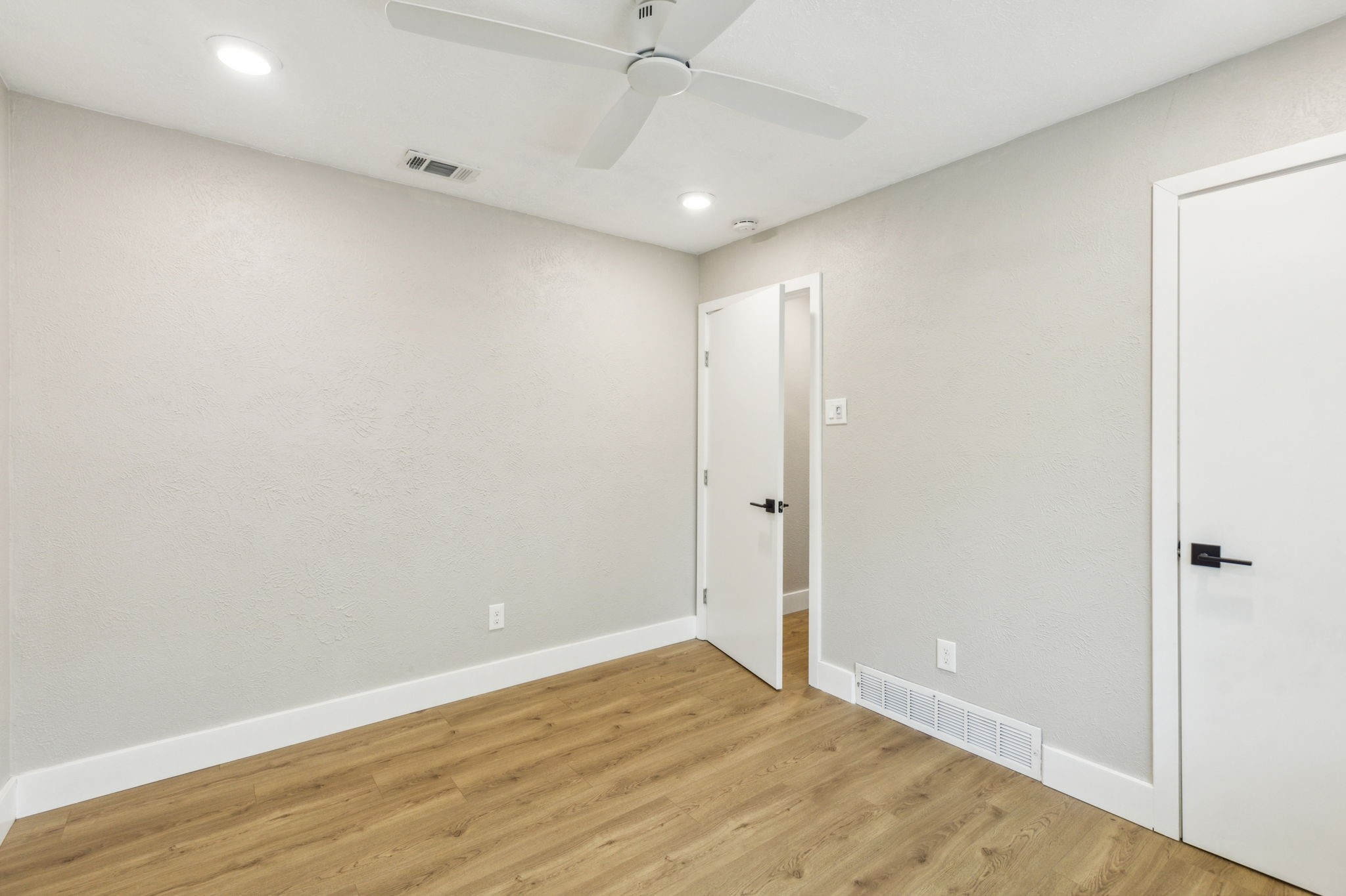 1611 Nantucket Drive