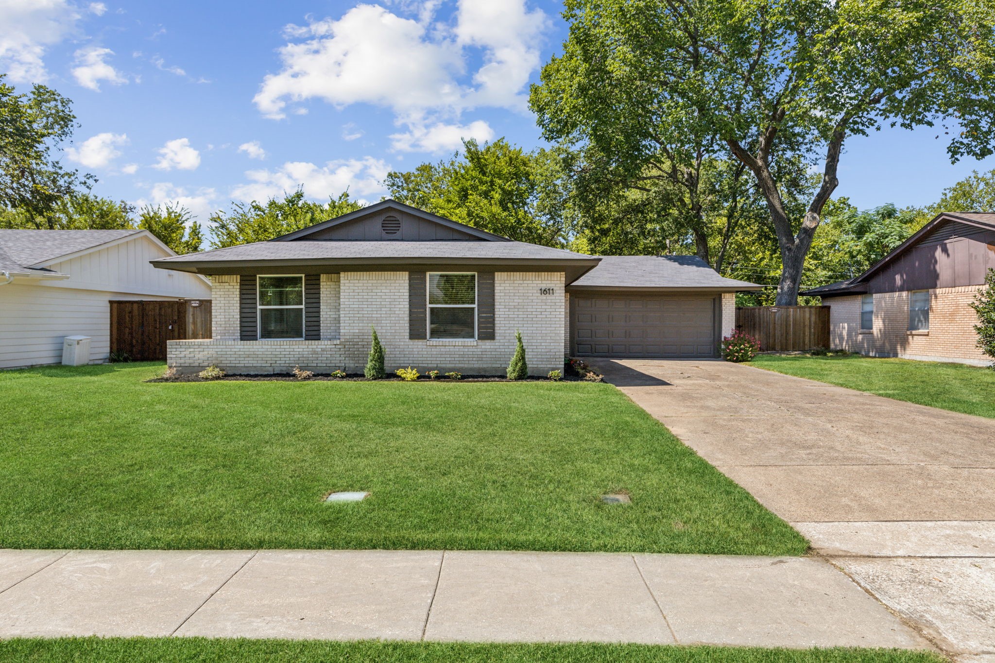 1611 Nantucket Drive