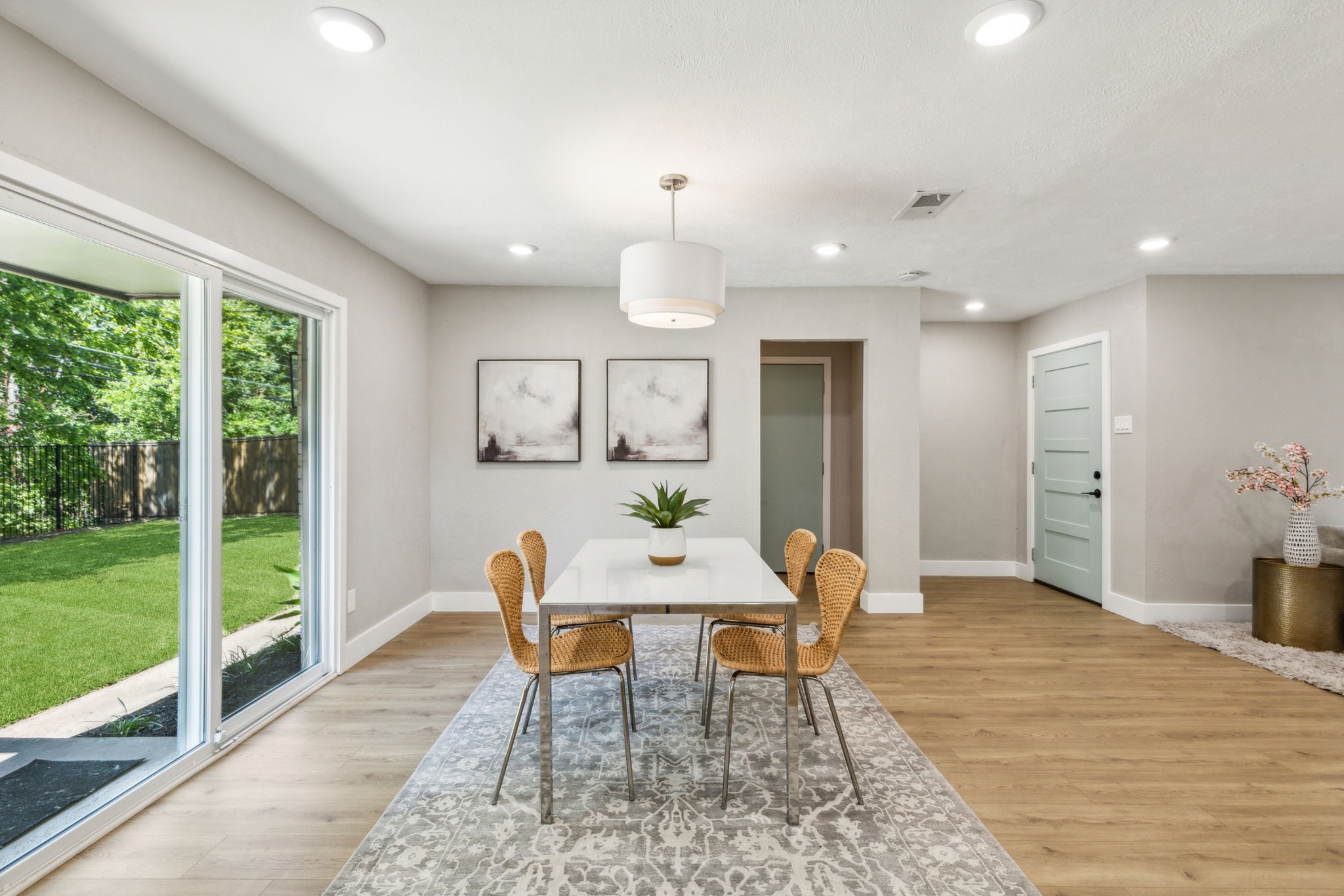 1611 Nantucket Drive