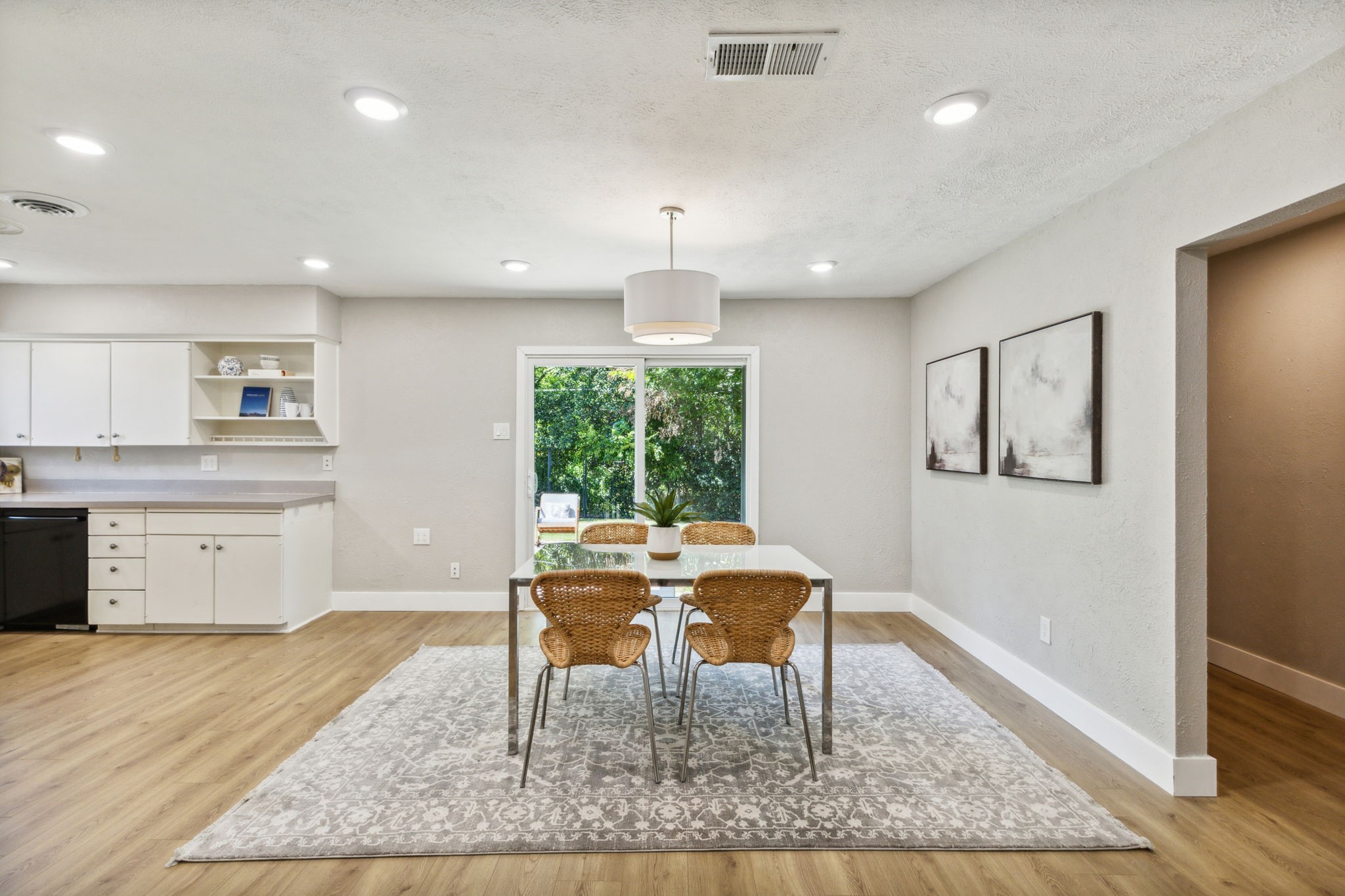 1611 Nantucket Drive