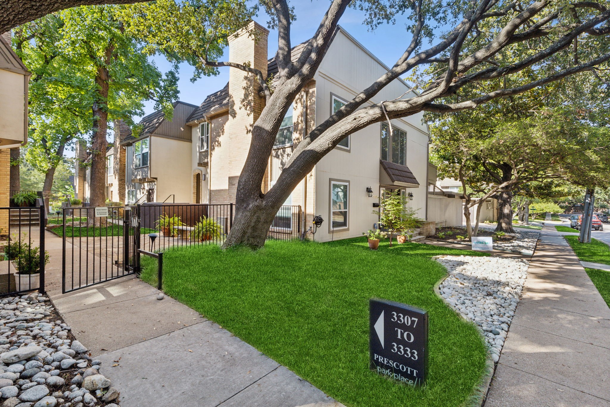 3333 Prescott Avenue