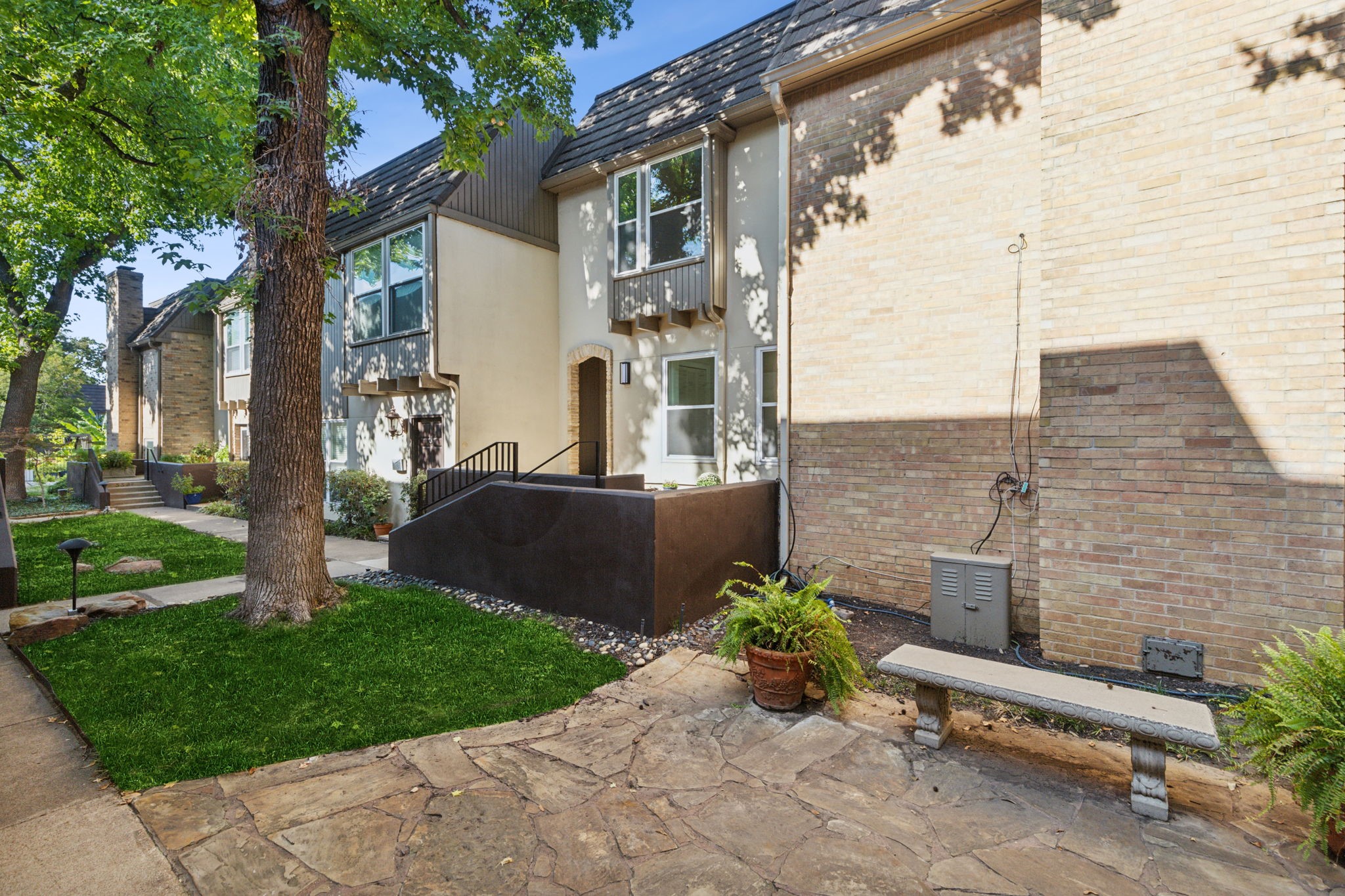 3333 Prescott Avenue