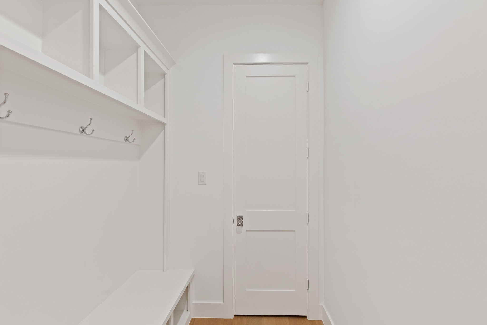 8038 Nimrod Trail