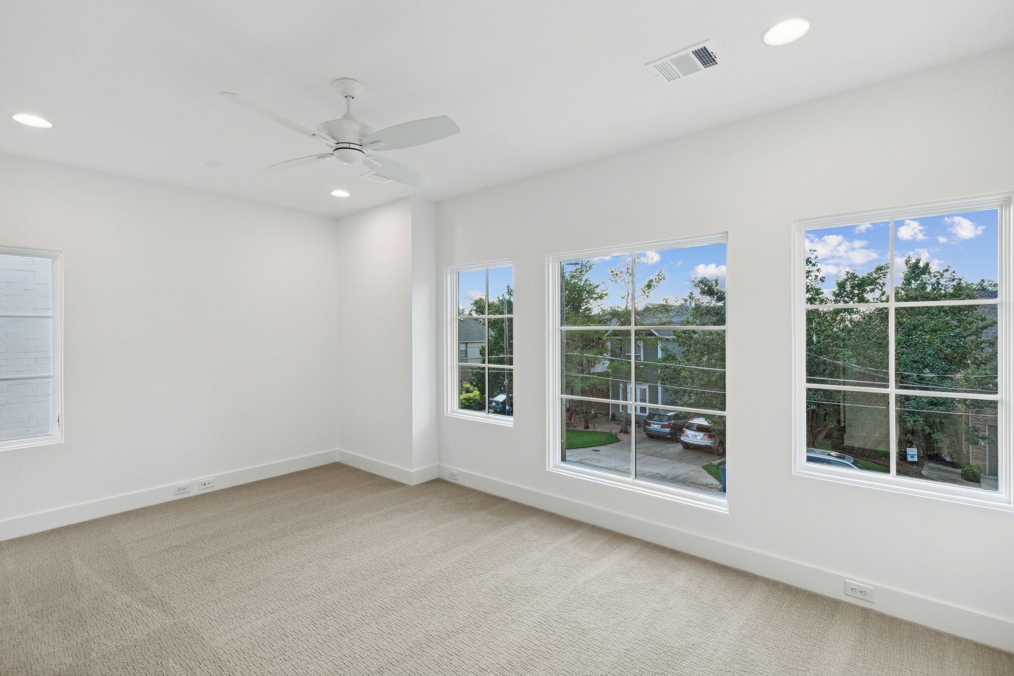 8038 Nimrod Trail