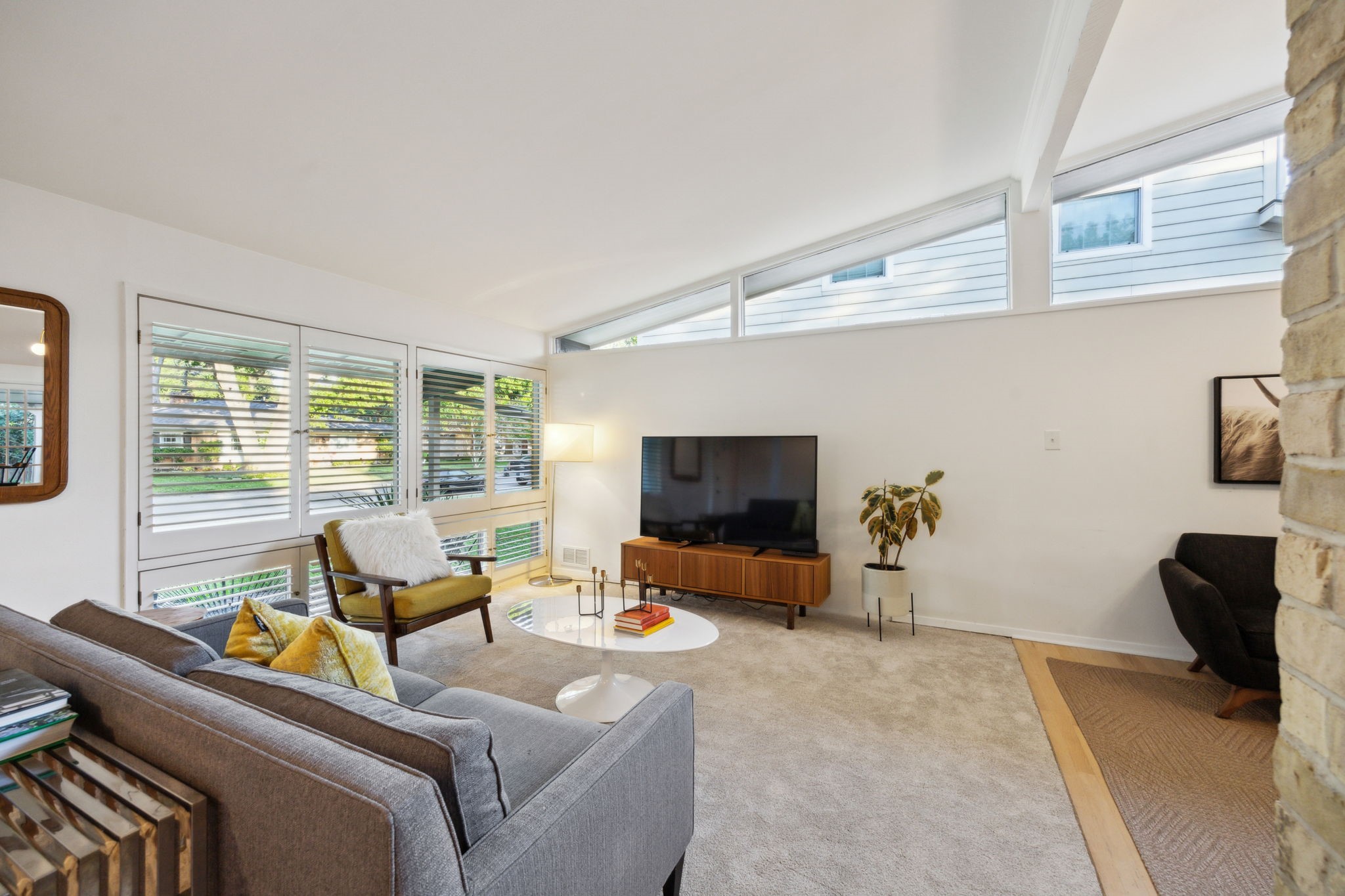 9735 Bellewood Drive