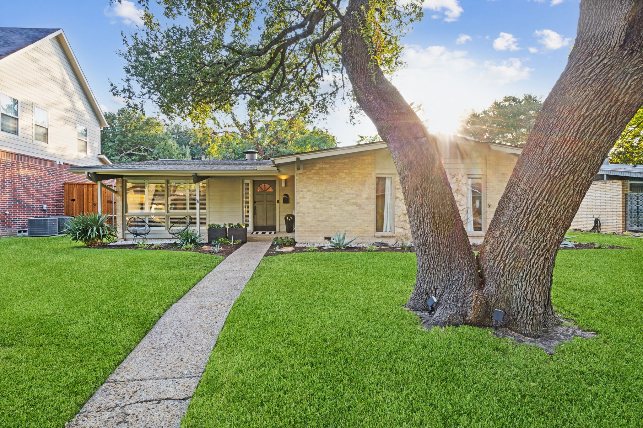 9735 Bellewood Drive