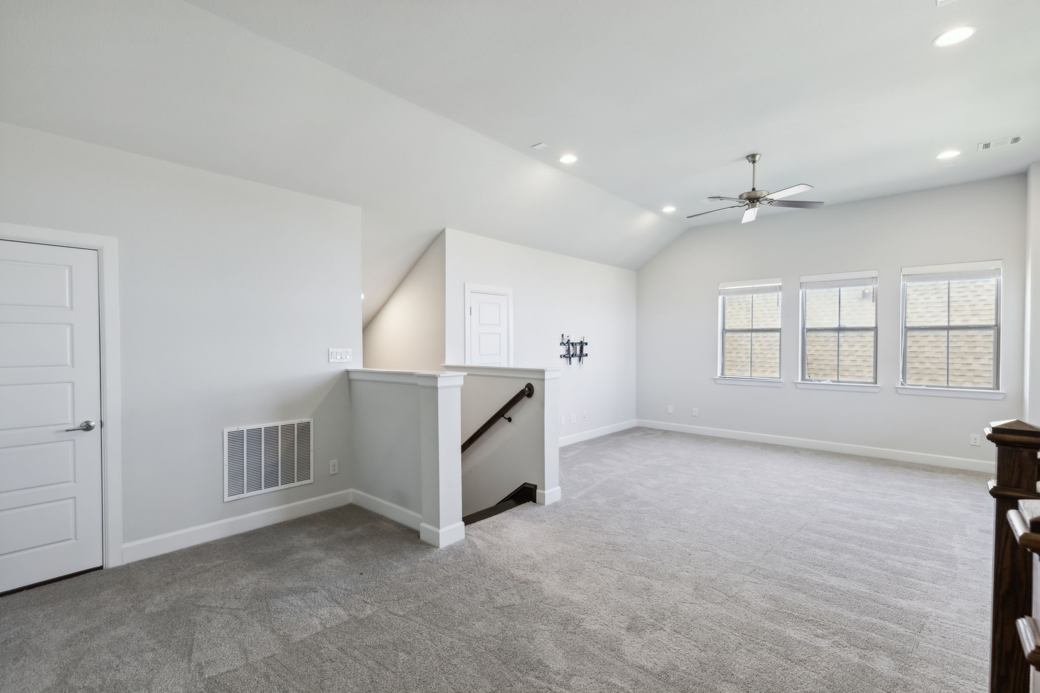 7032 Silverberry Street