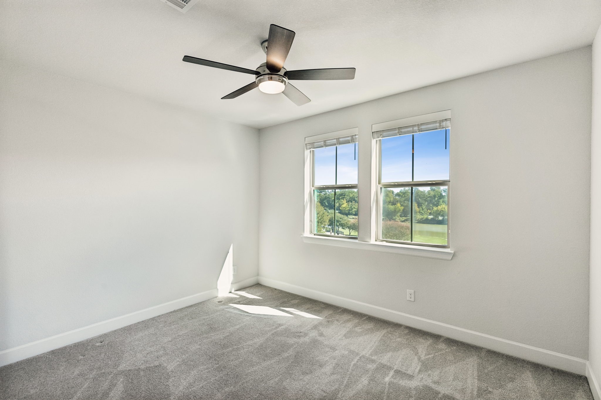 7032 Silverberry Street