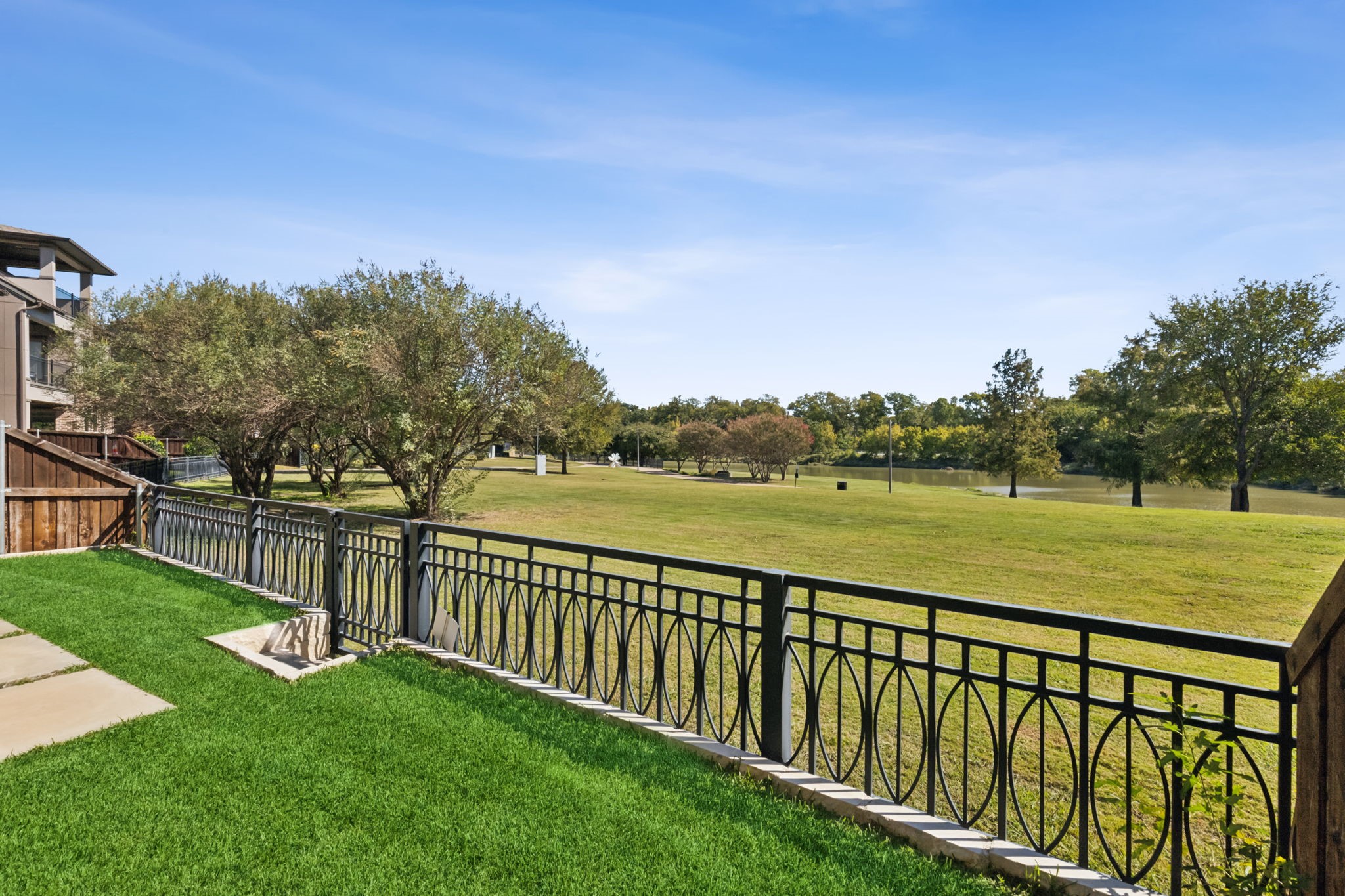 7032 Silverberry Street