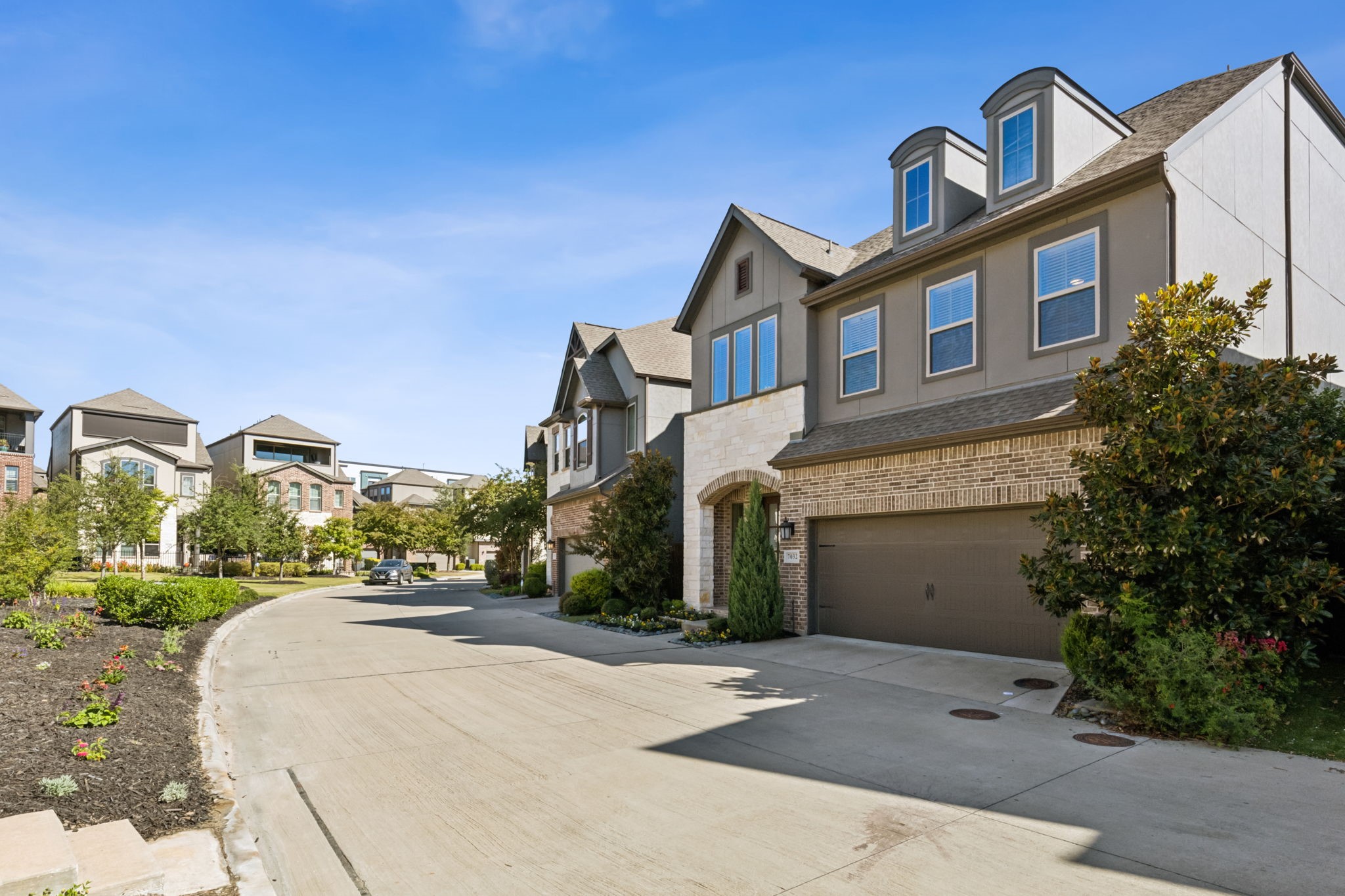 7032 Silverberry Street