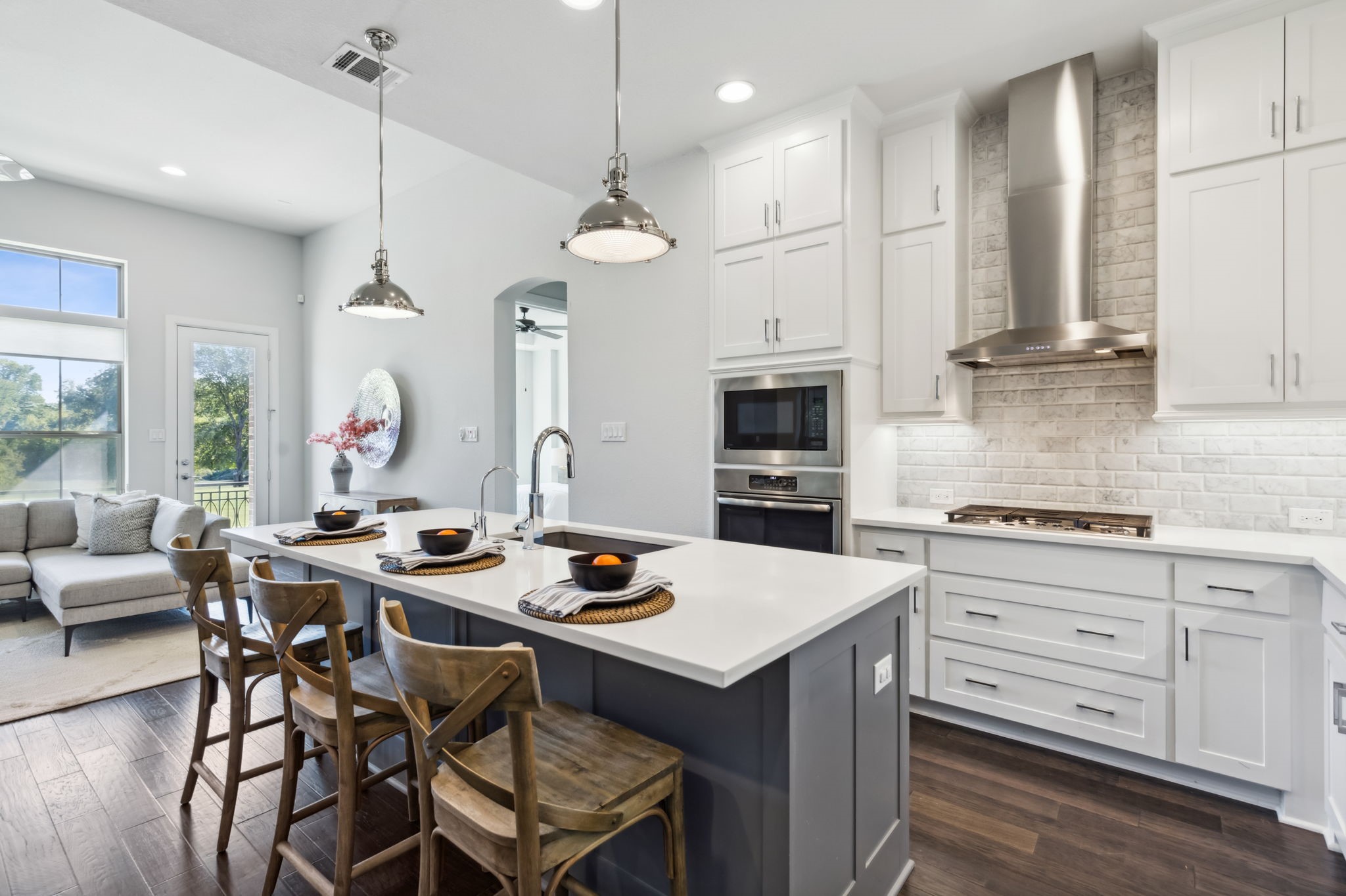 7032 Silverberry Street