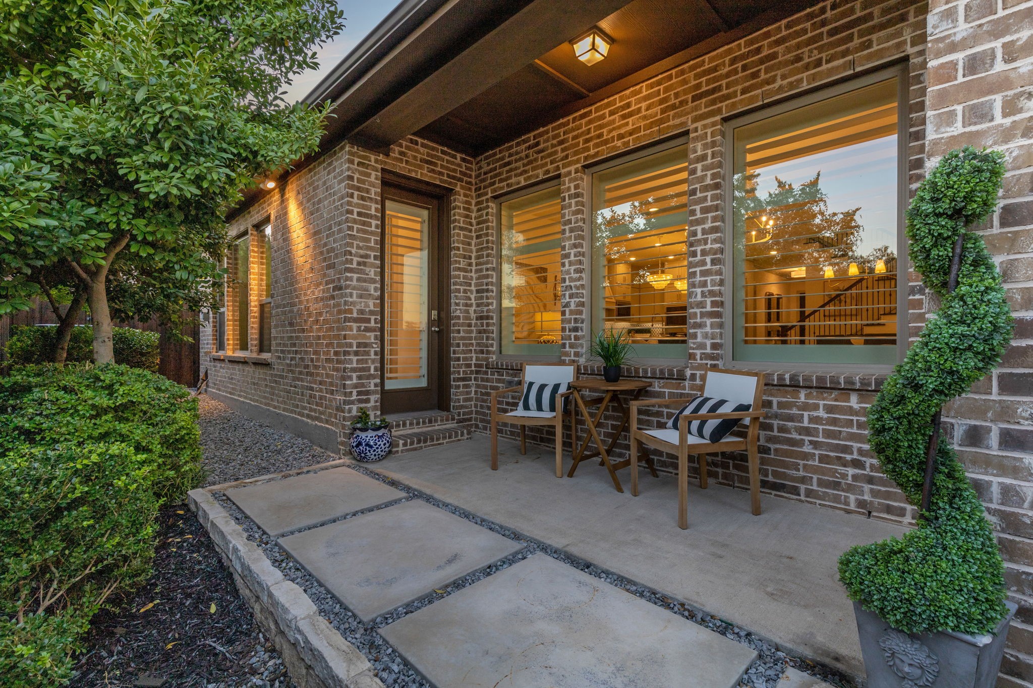 9142 Rock Daisy Court