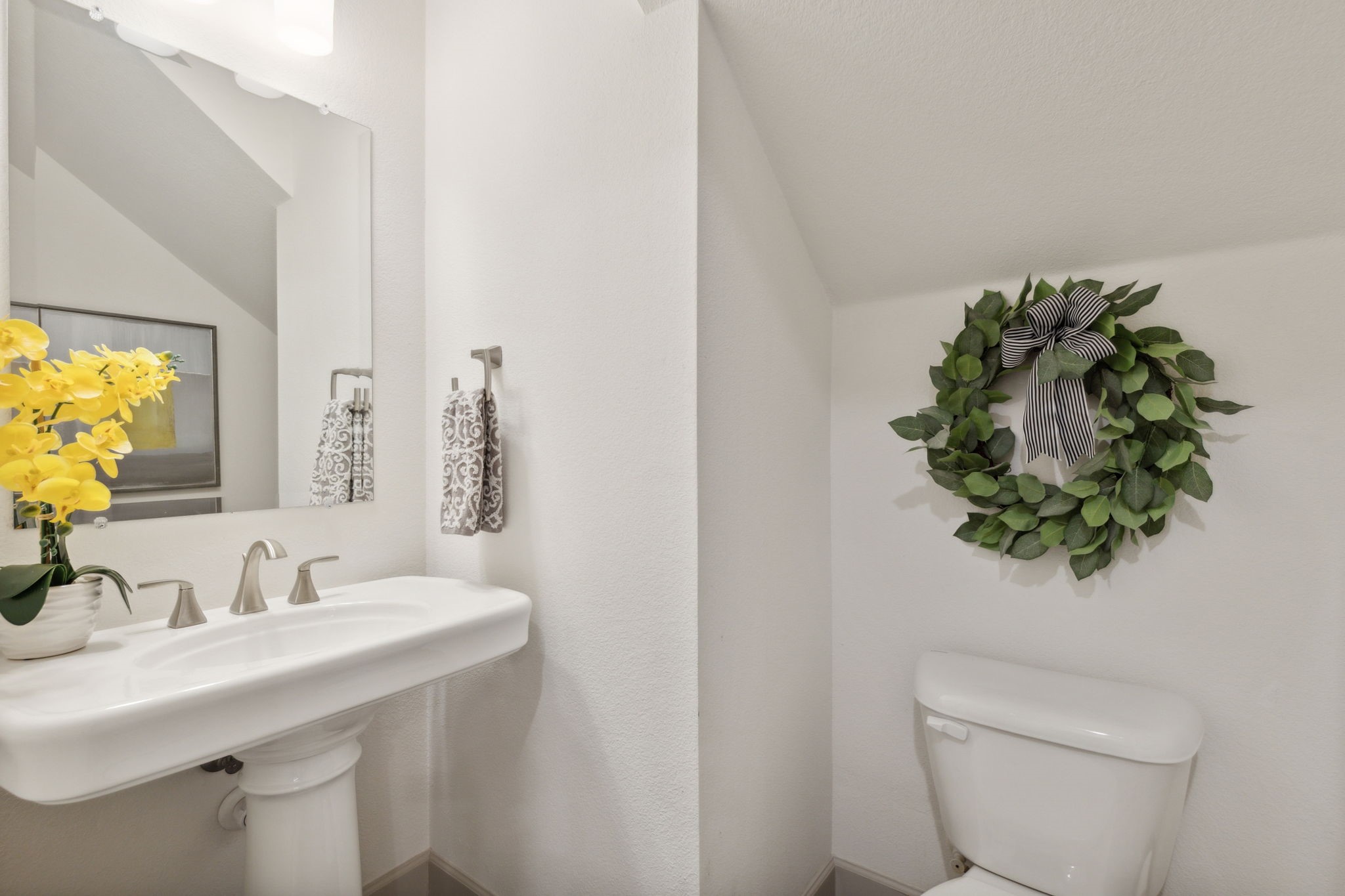9142 Rock Daisy Court