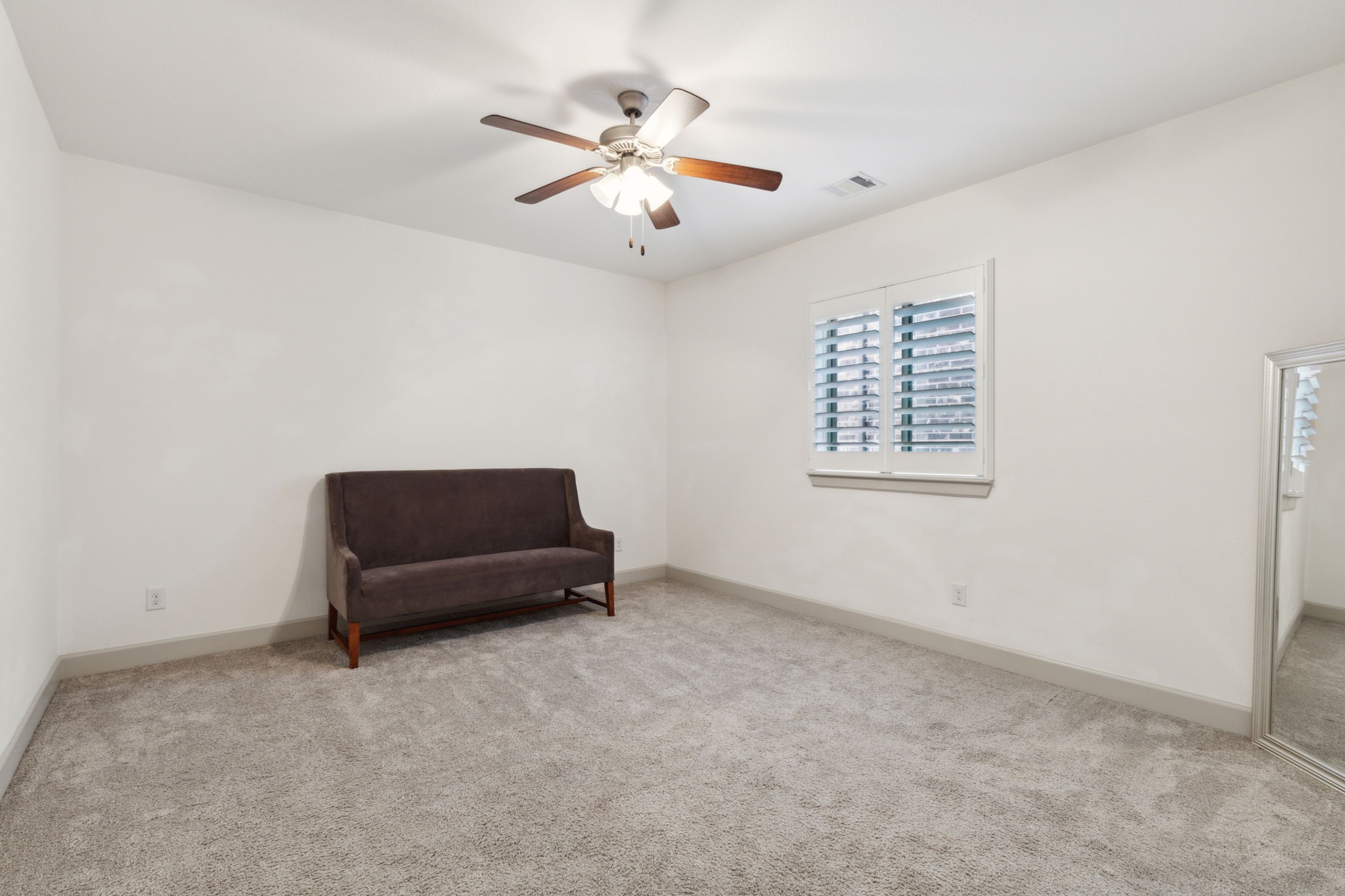 9142 Rock Daisy Court