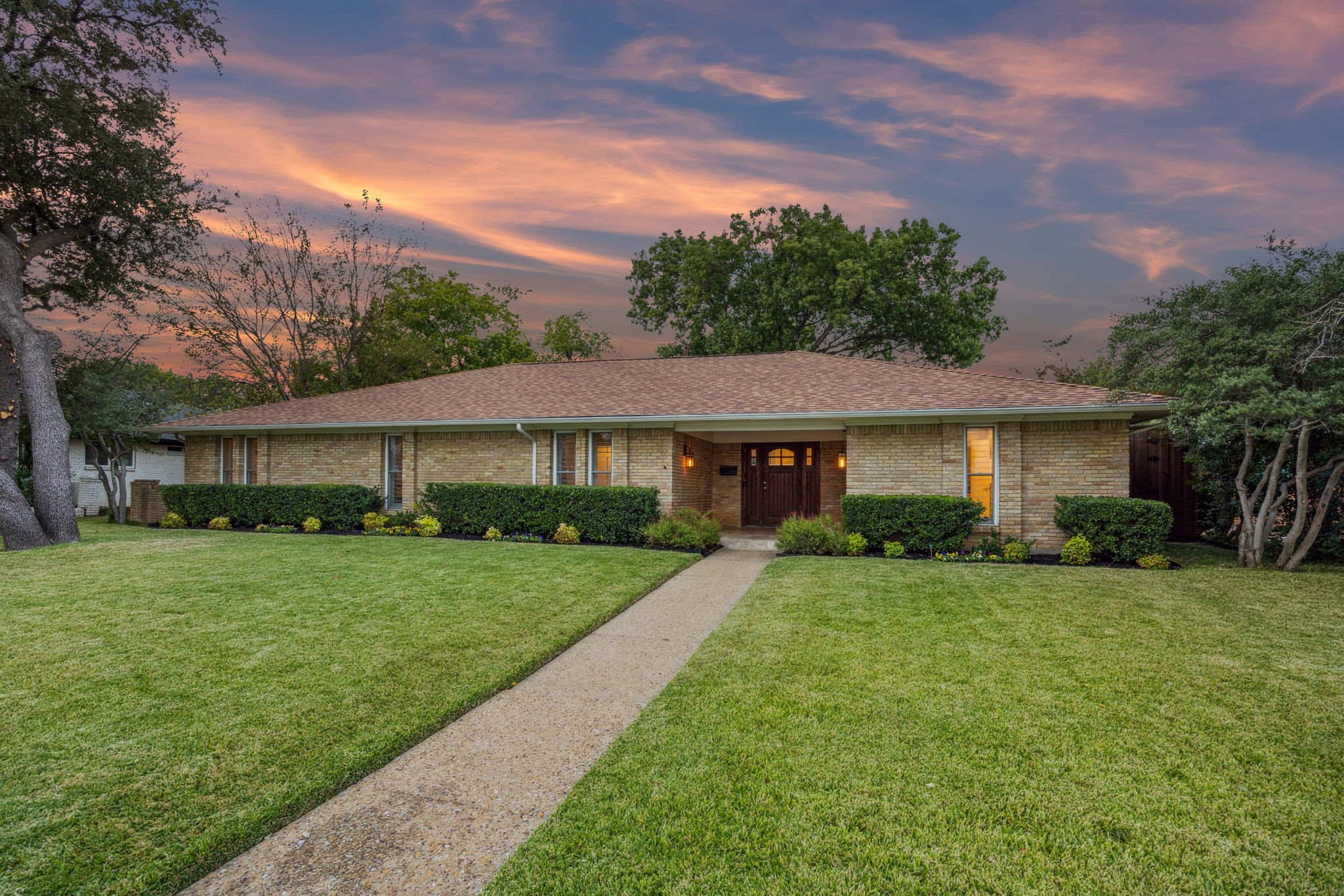 3445 Salisbury Drive