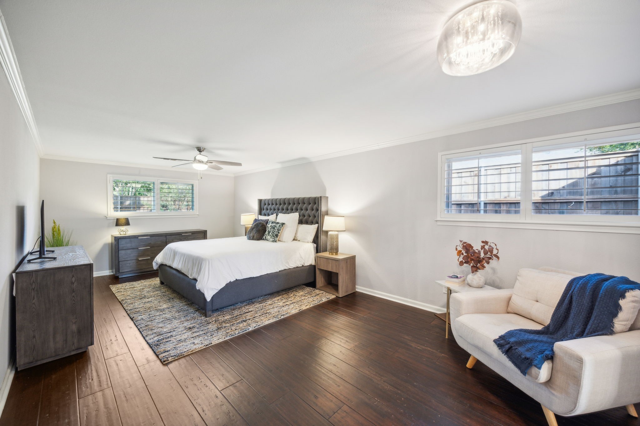 3445 Salisbury Drive