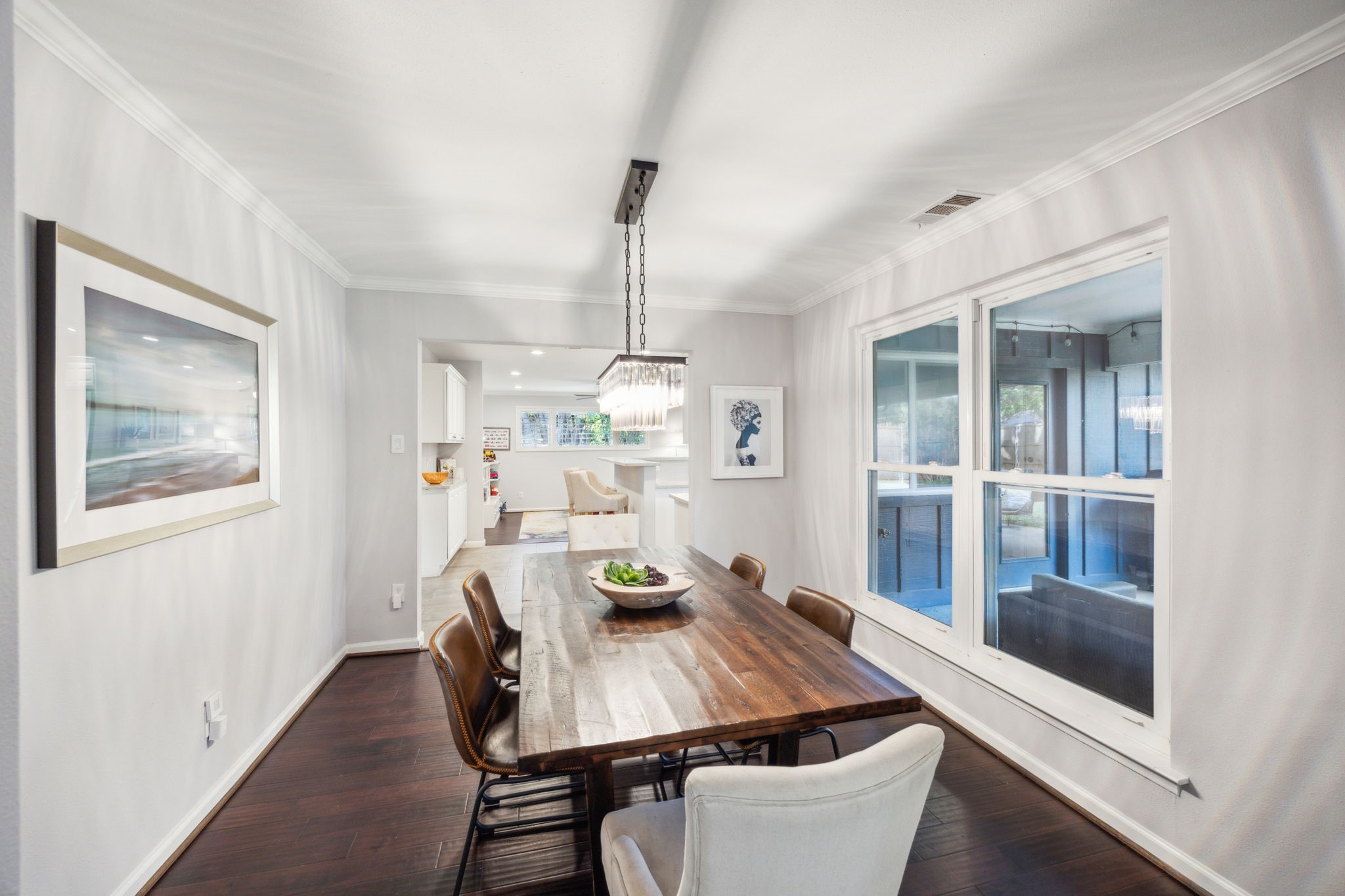 3445 Salisbury Drive