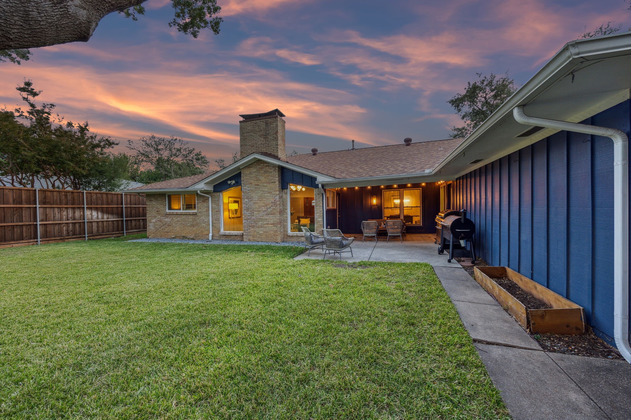 3445 Salisbury Drive