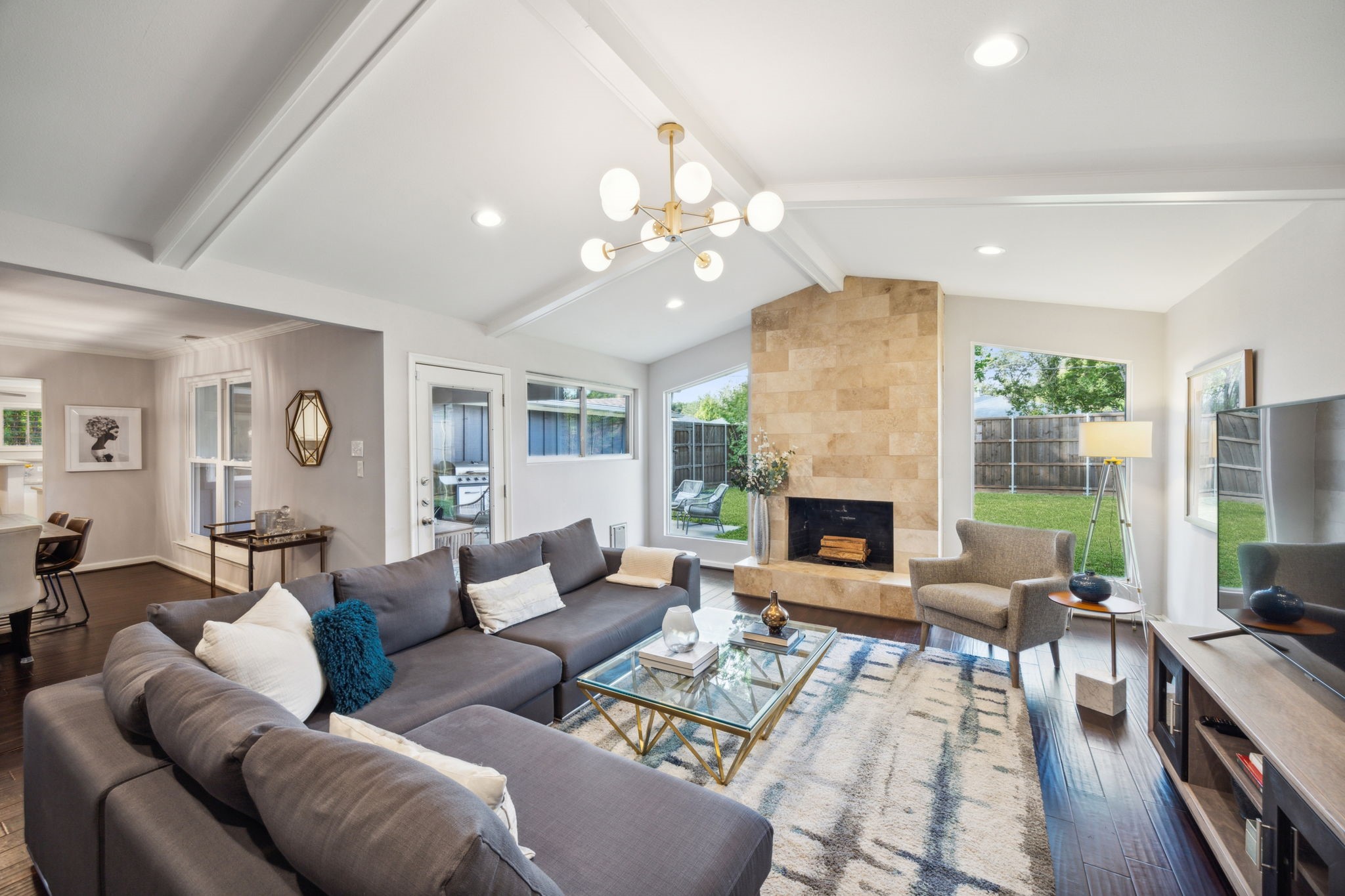 3445 Salisbury Drive