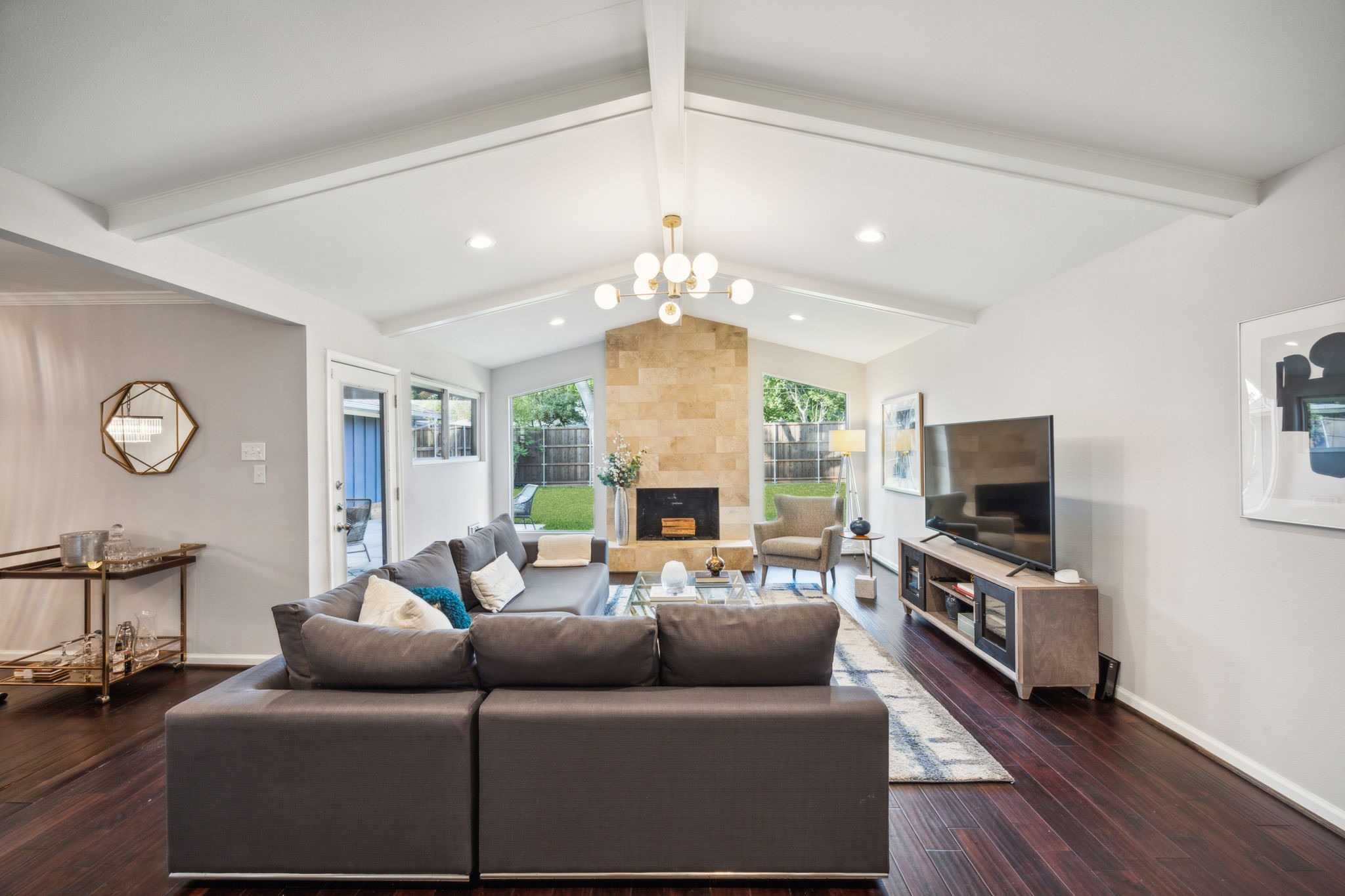 3445 Salisbury Drive