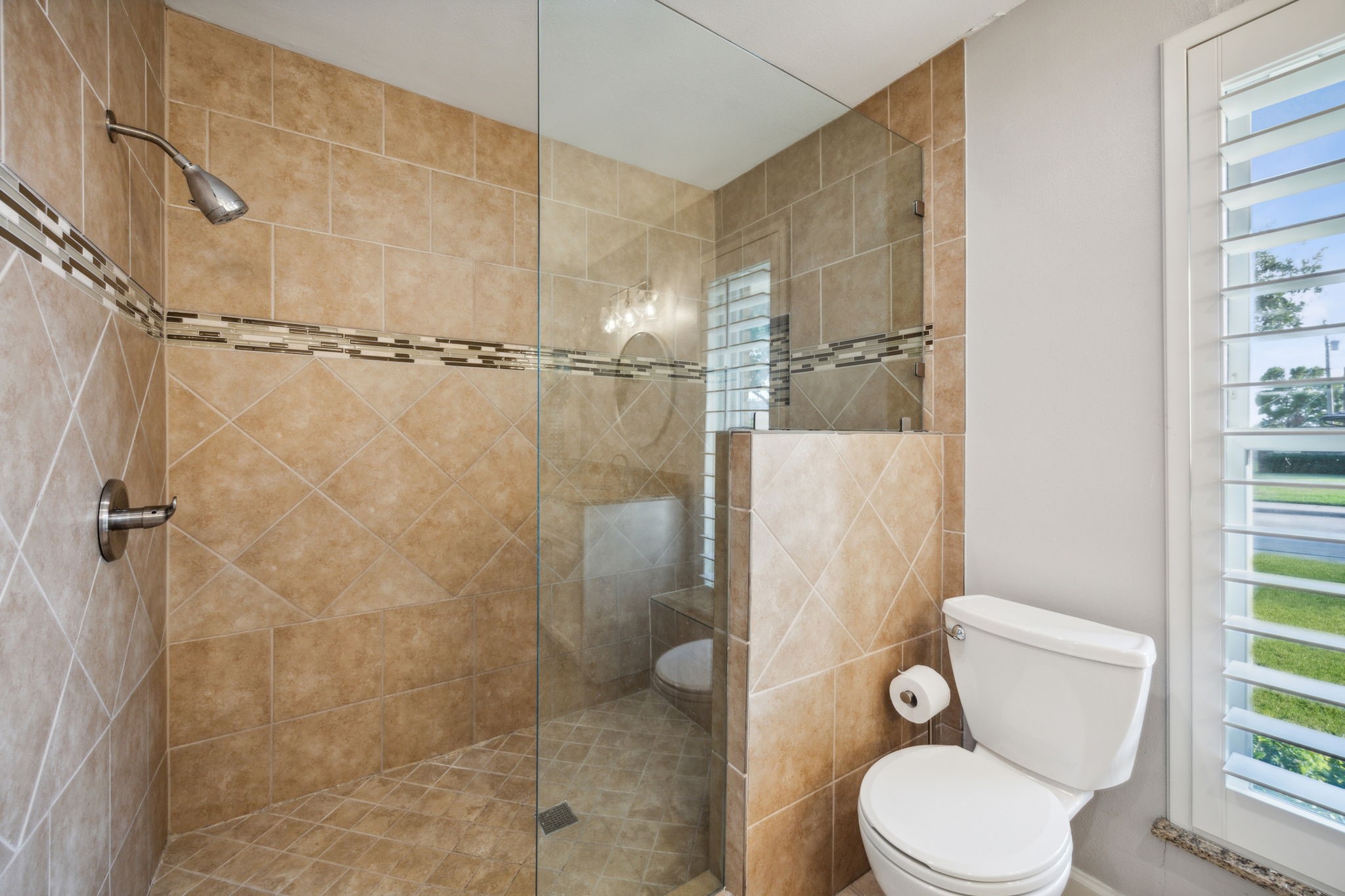 3445 Salisbury Drive