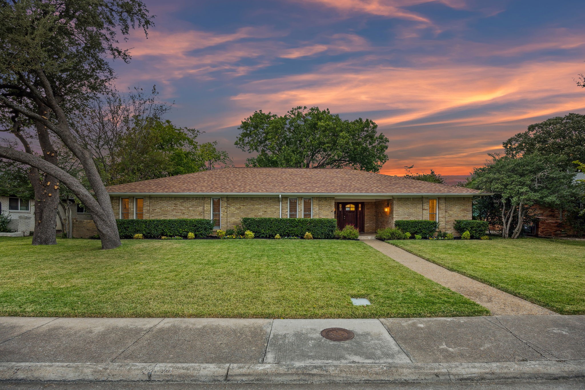 3445 Salisbury Drive