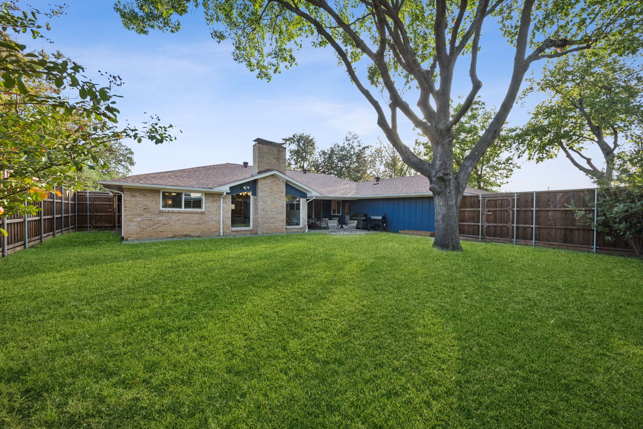 3445 Salisbury Drive