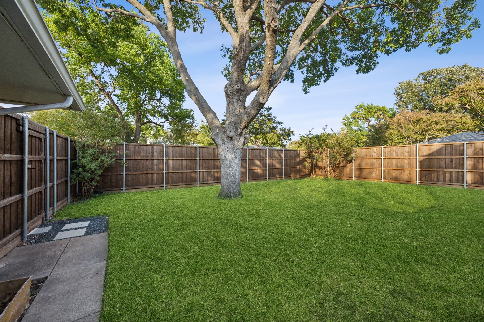 3445 Salisbury Drive