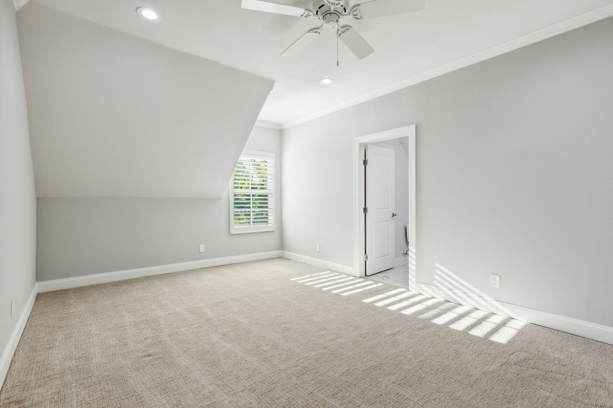 9668 Rockpoint Court
